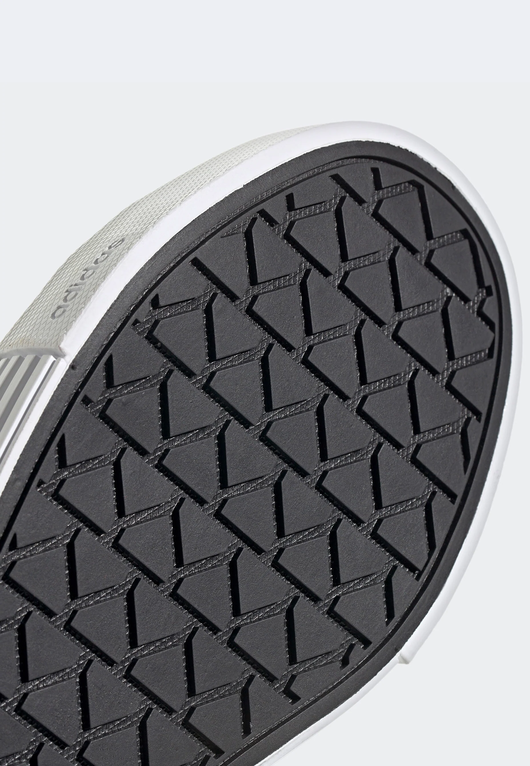 Daily 4.0 Grey/Cblack/Ftwwht - Shoes - Image 8