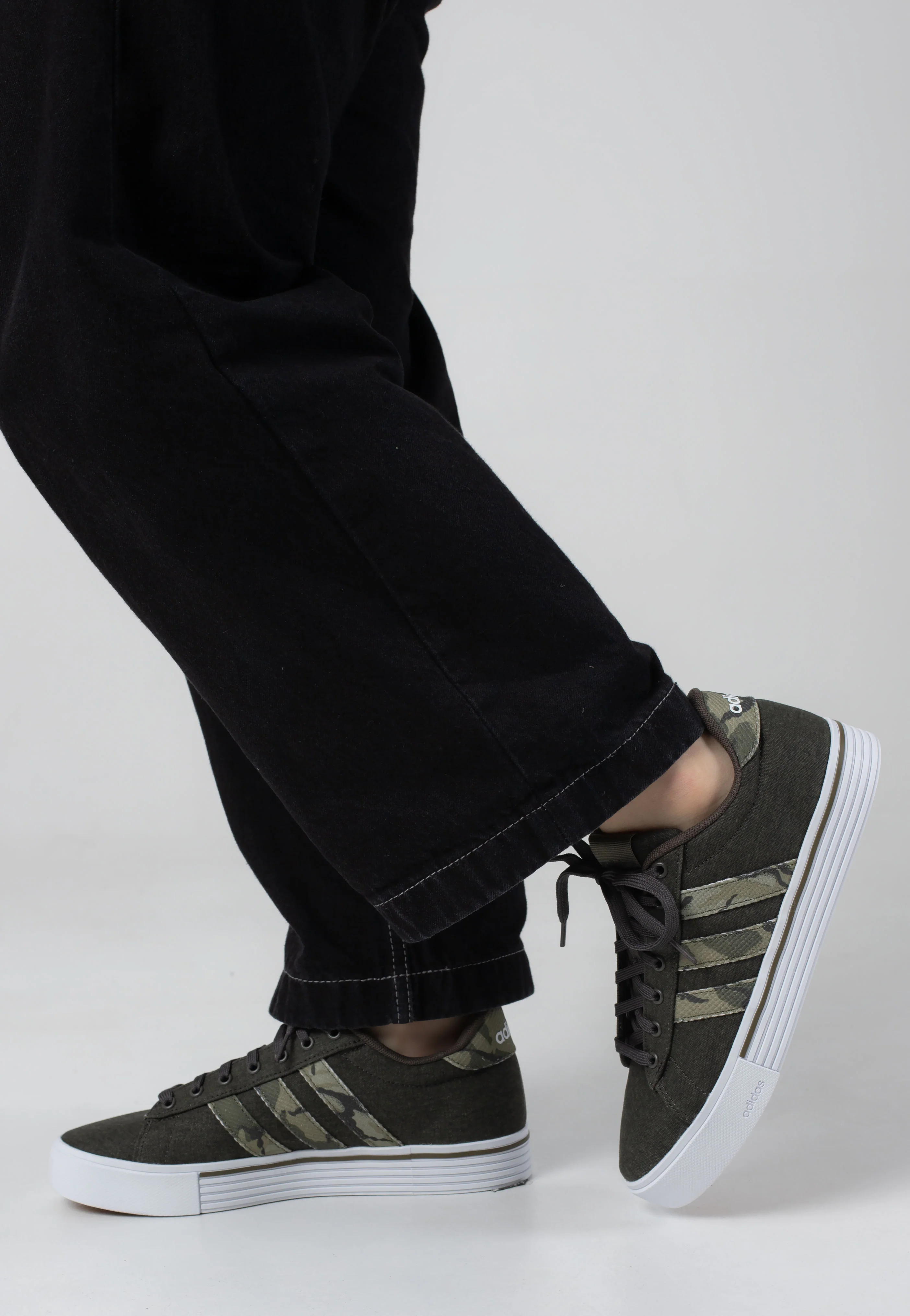 Daily 4.0 Shaoli/Olistr/Cblack - Shoes - Image 9