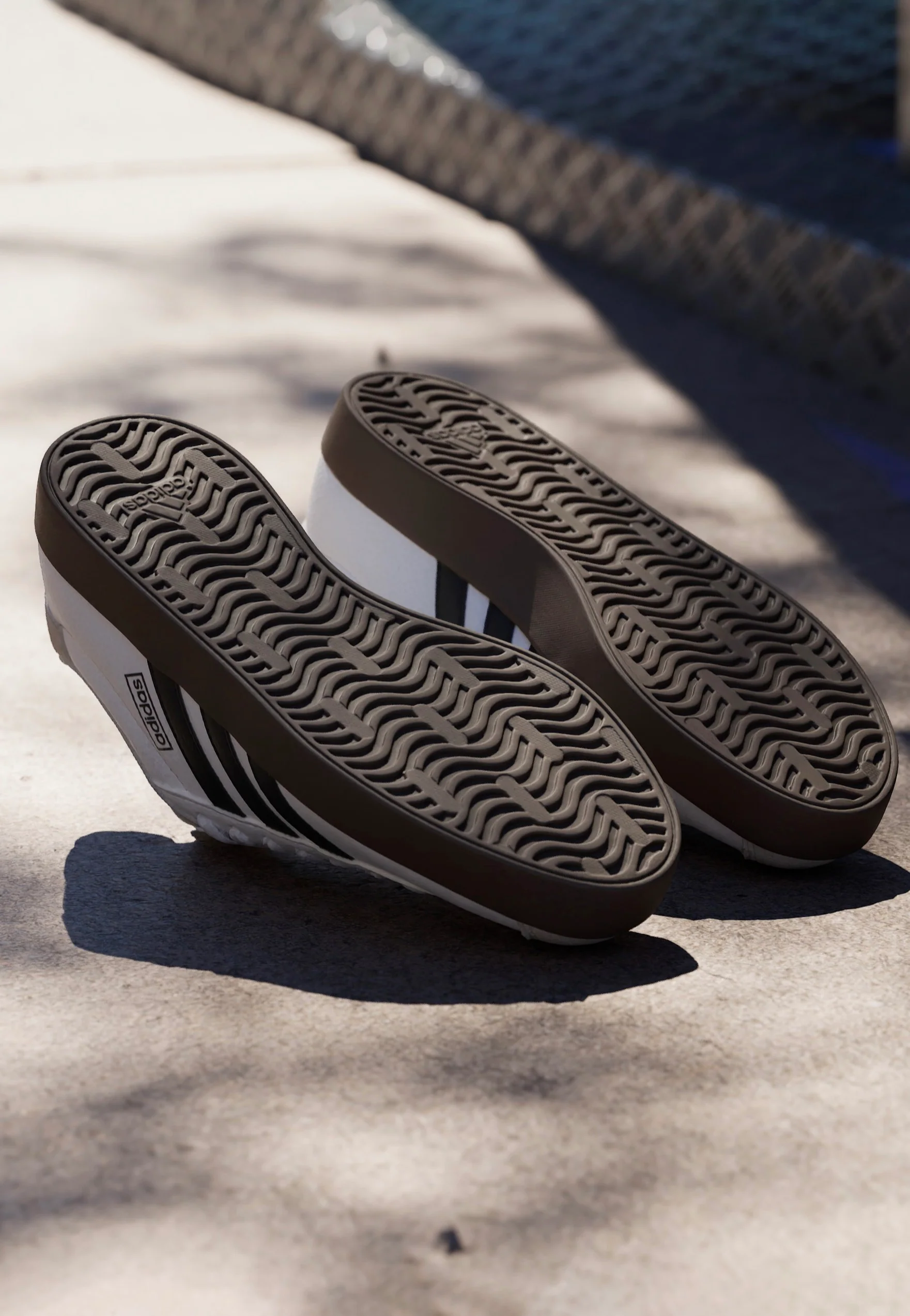 Vl Court 3.0 Ftwwht/Cblack/Greone - Girl Shoes - Image 6