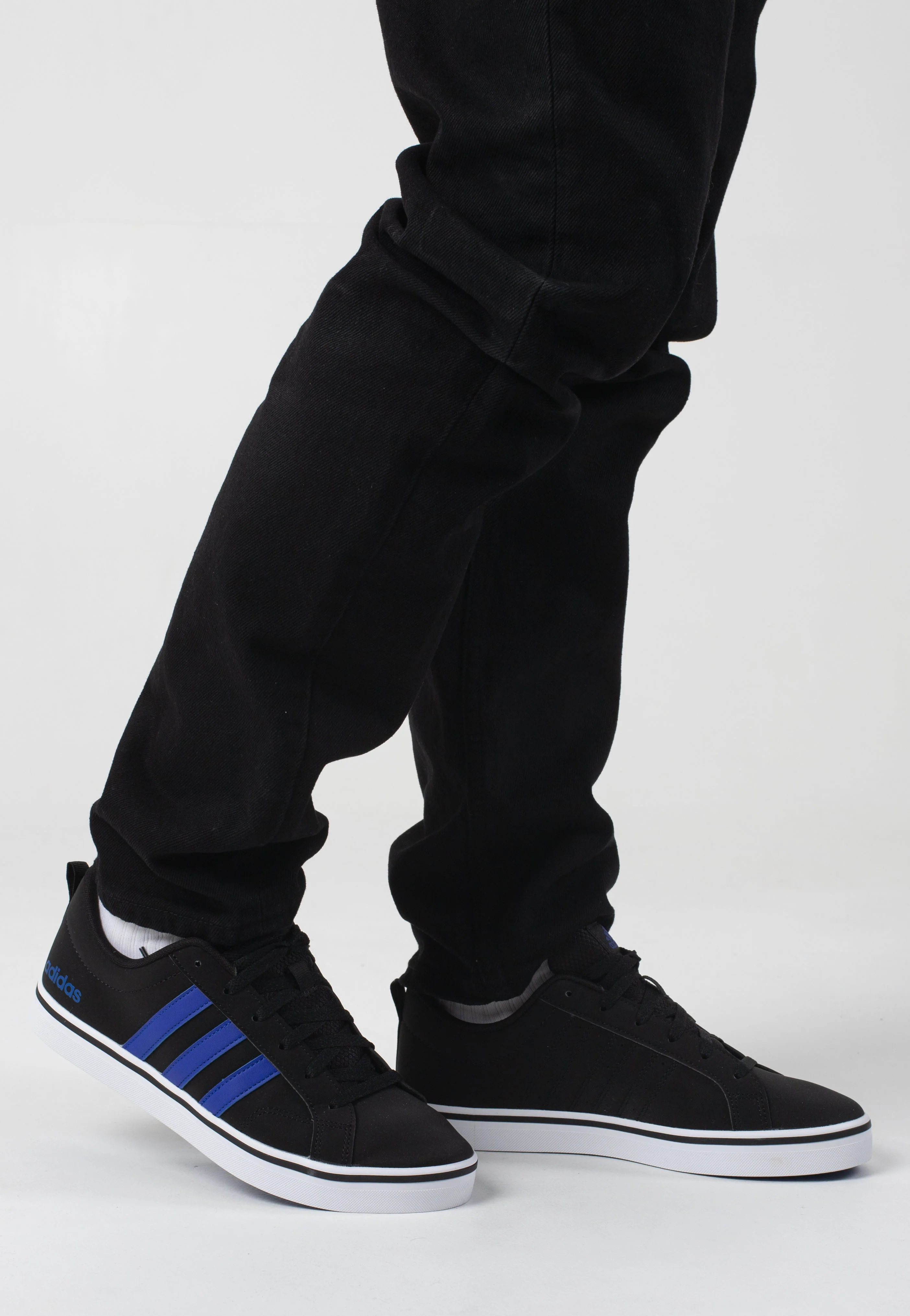 VS Pace 2.0 Cblack/Lucblu/Ftwwht - Shoes - Image 2