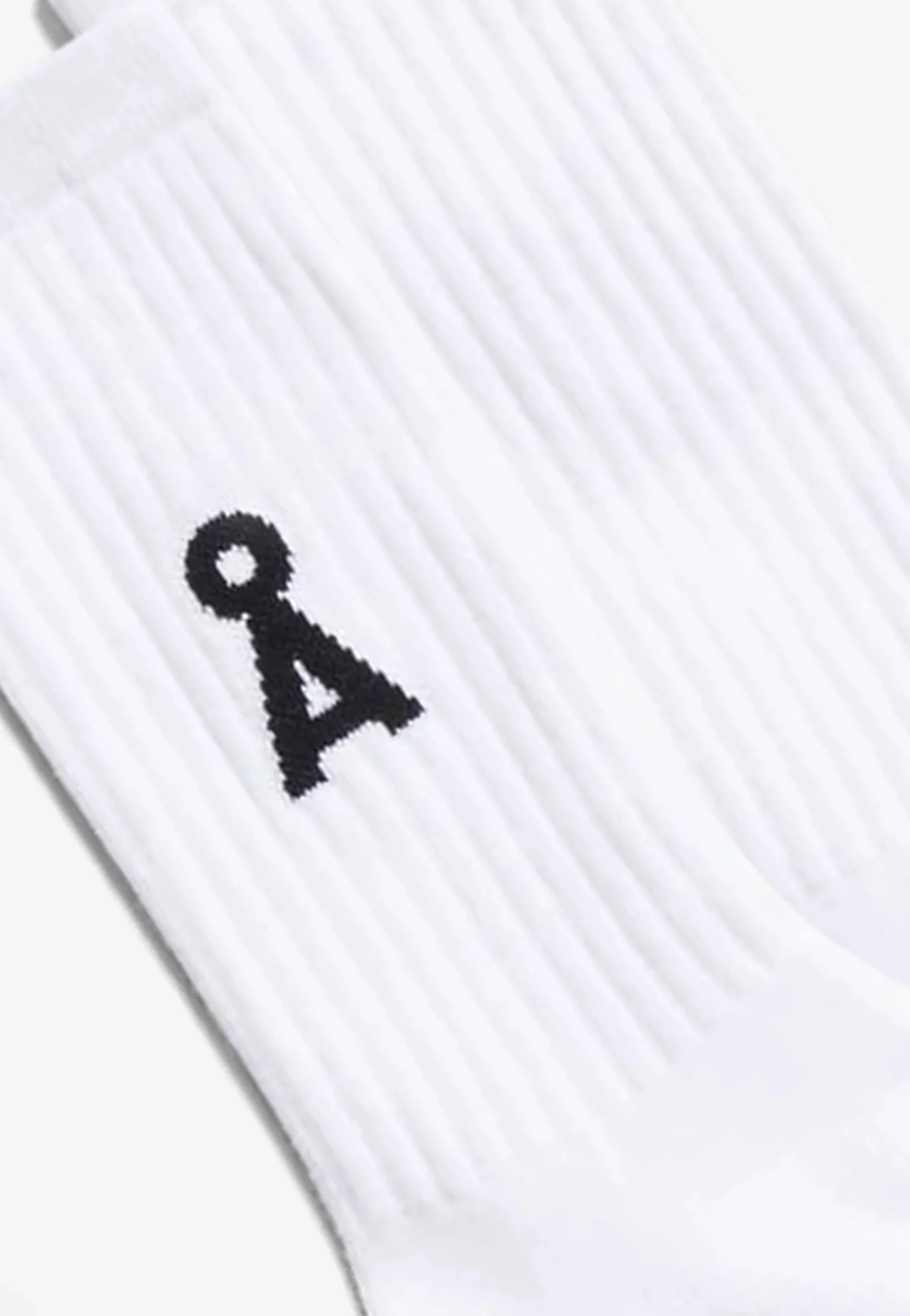 Saamus Bold White - Socks - Image 2