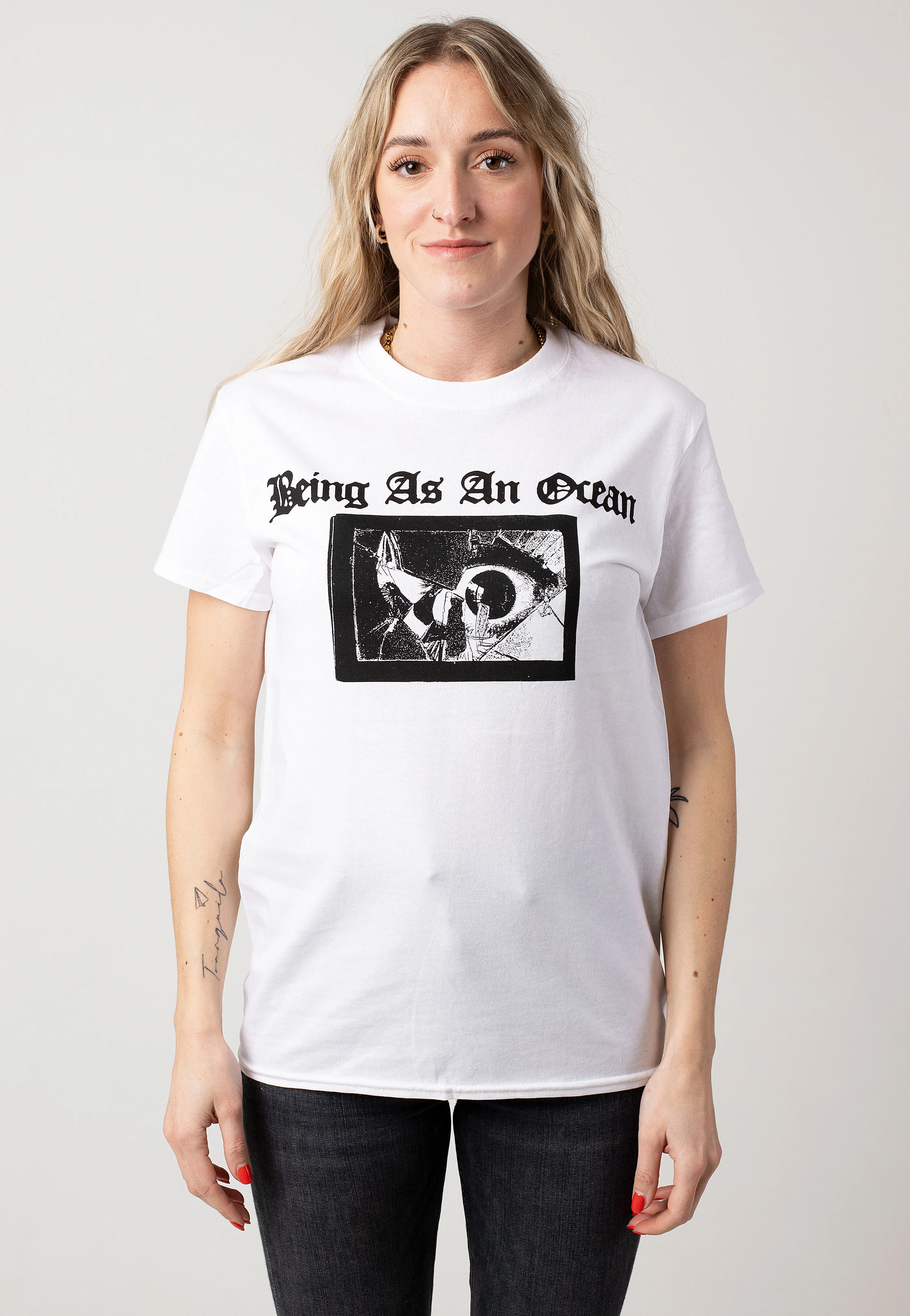 Eye TV White - T-Shirt - Image 5