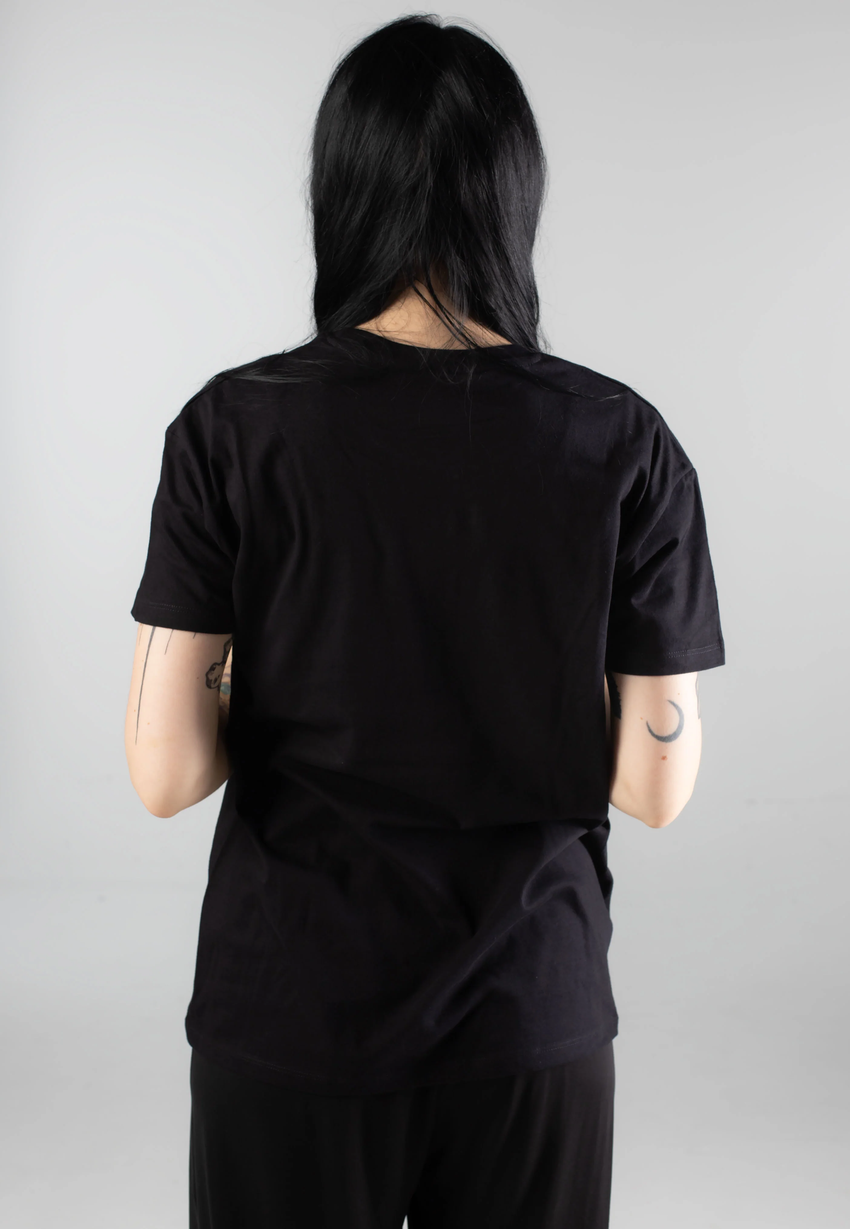 Raven Ornament - T-Shirt - Image 6