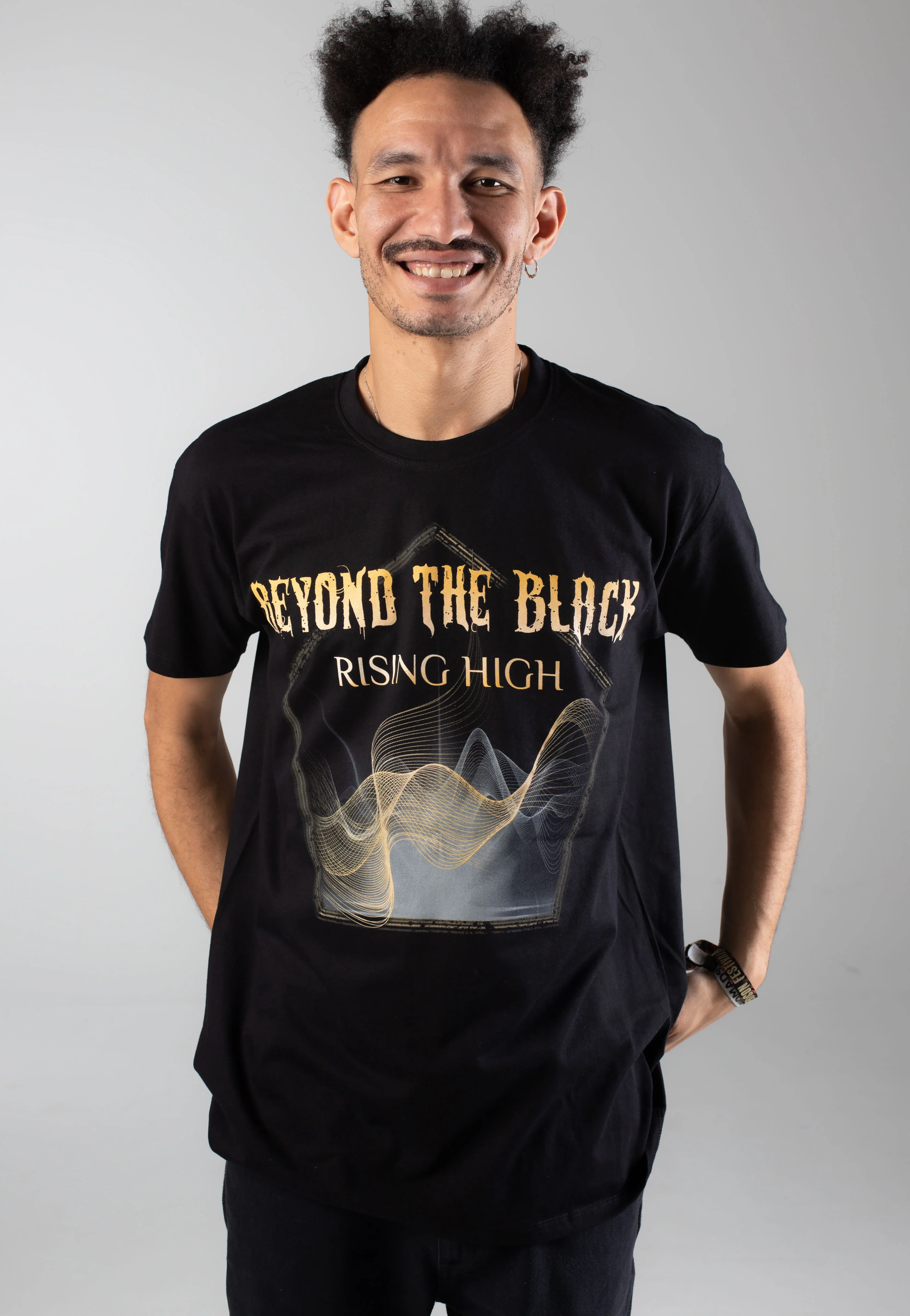 We Feel Alive - T-Shirt - Image 3