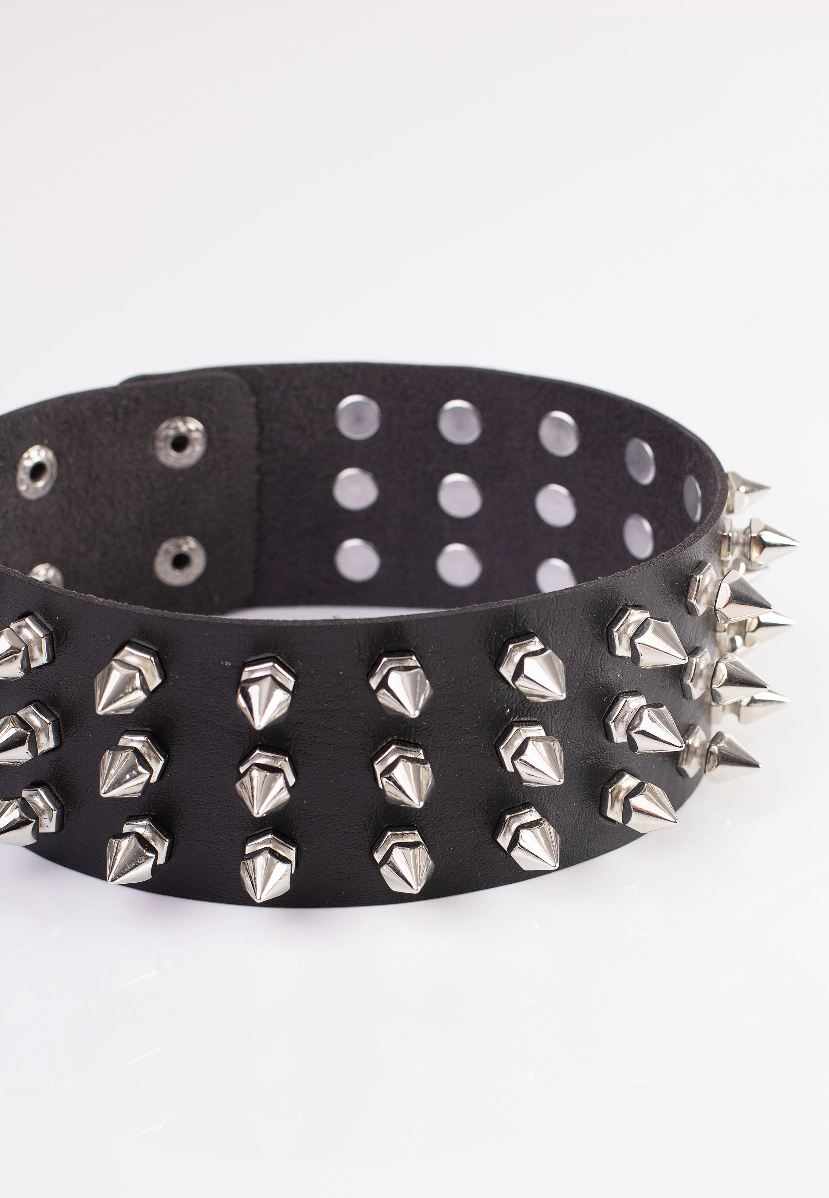 3 Row Spike Neckband Black - Choker - Image 3