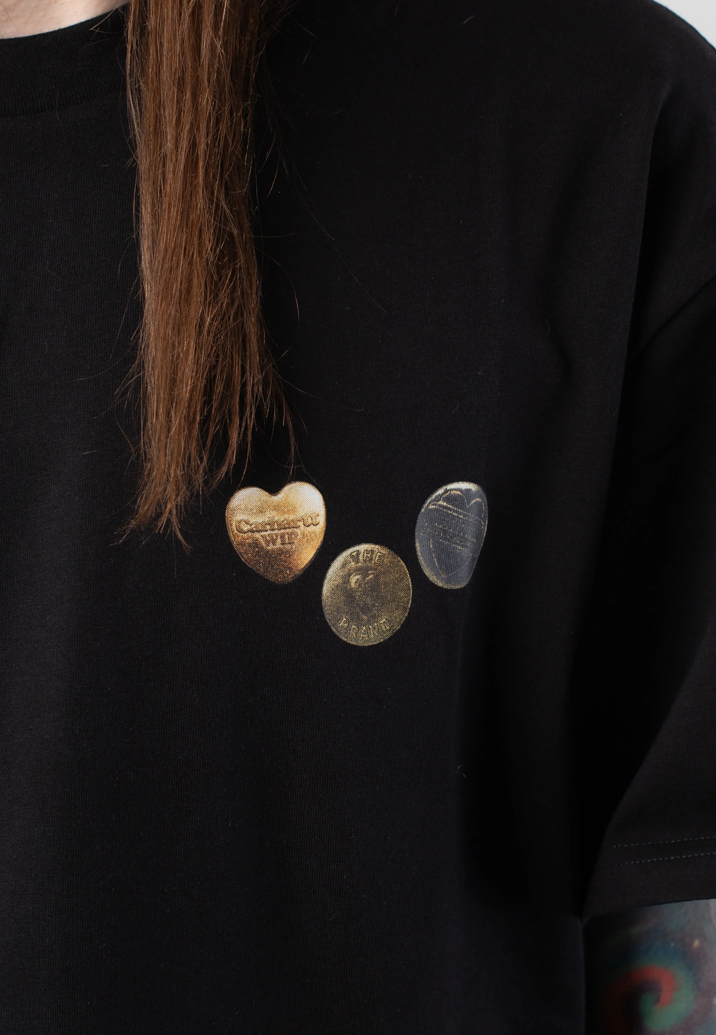 Button Black - T-Shirt - Image 6