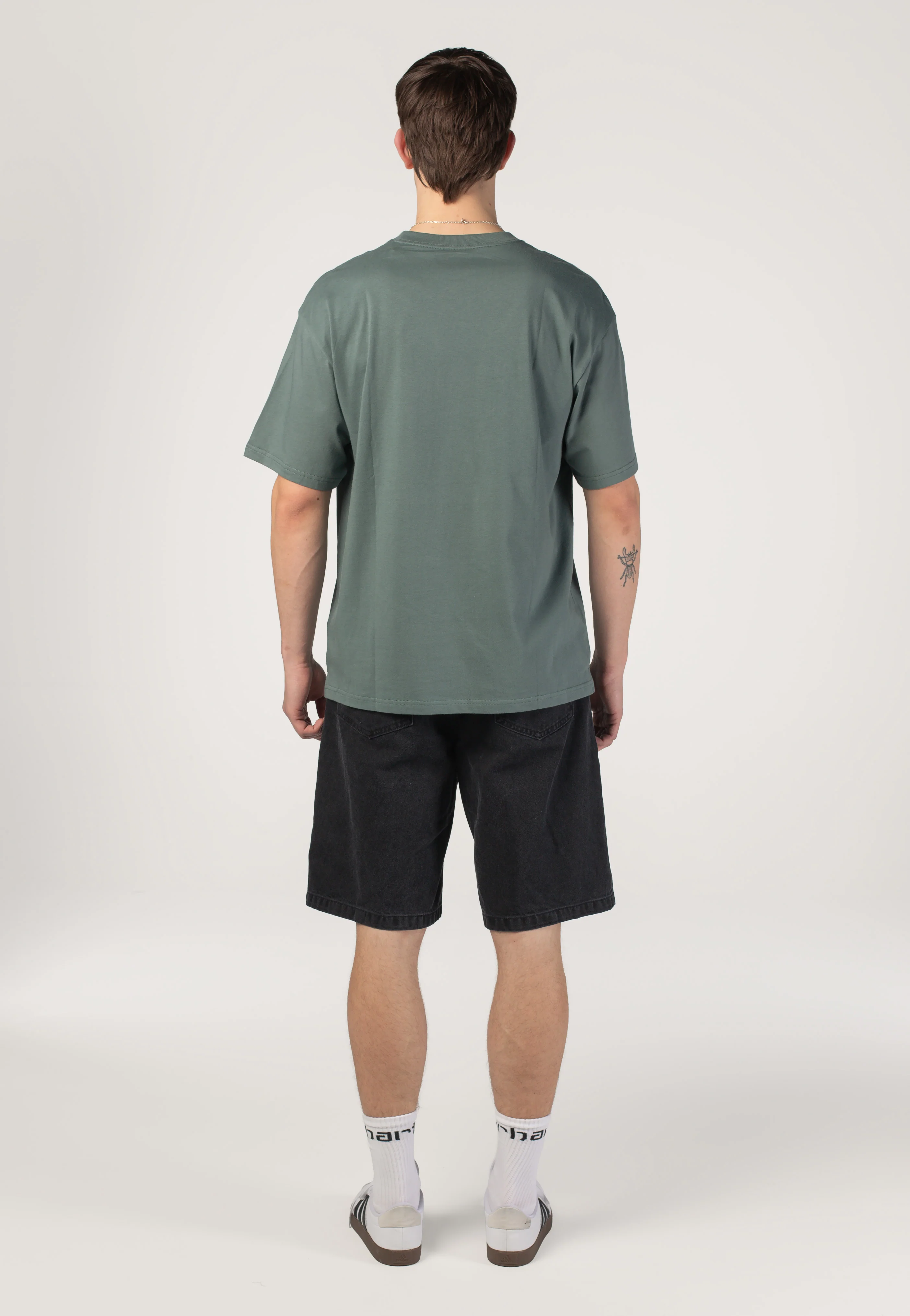 Madison Velvet Green/White - T-Shirt - Image 4