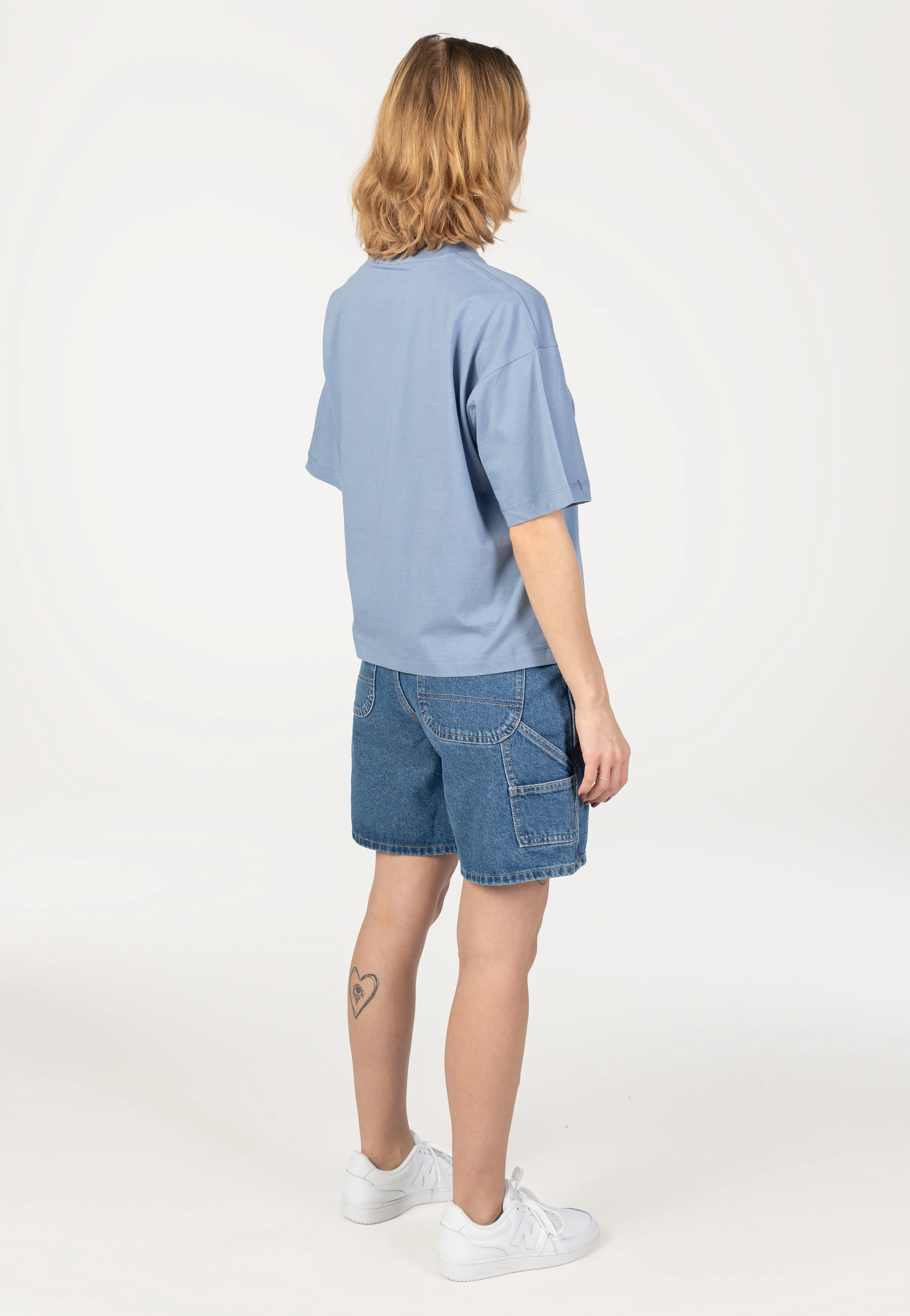 W' Chester Gentle Blue - T-Shirt - Image 4