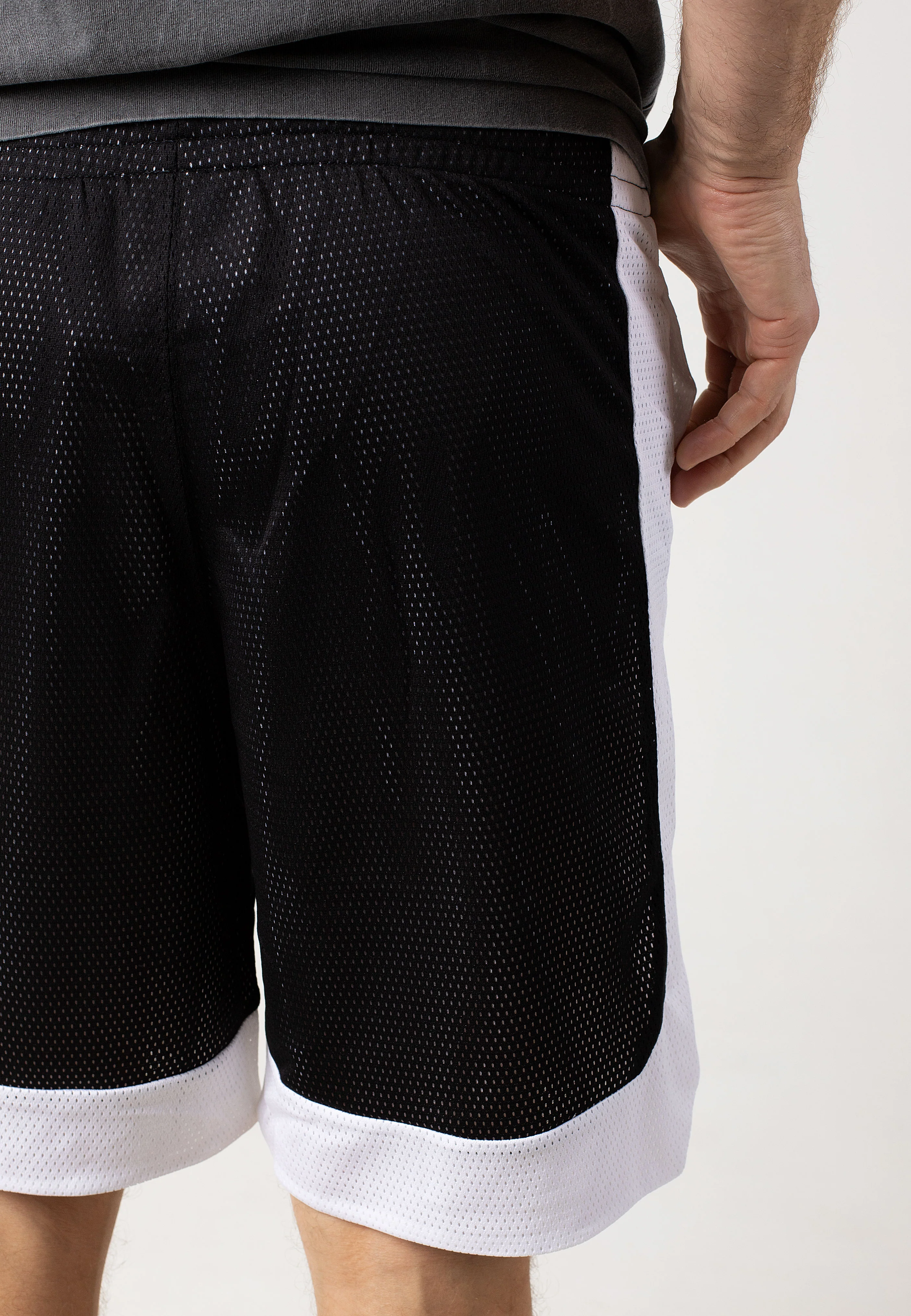 Bermuda NBK/WHT - Shorts - Image 5
