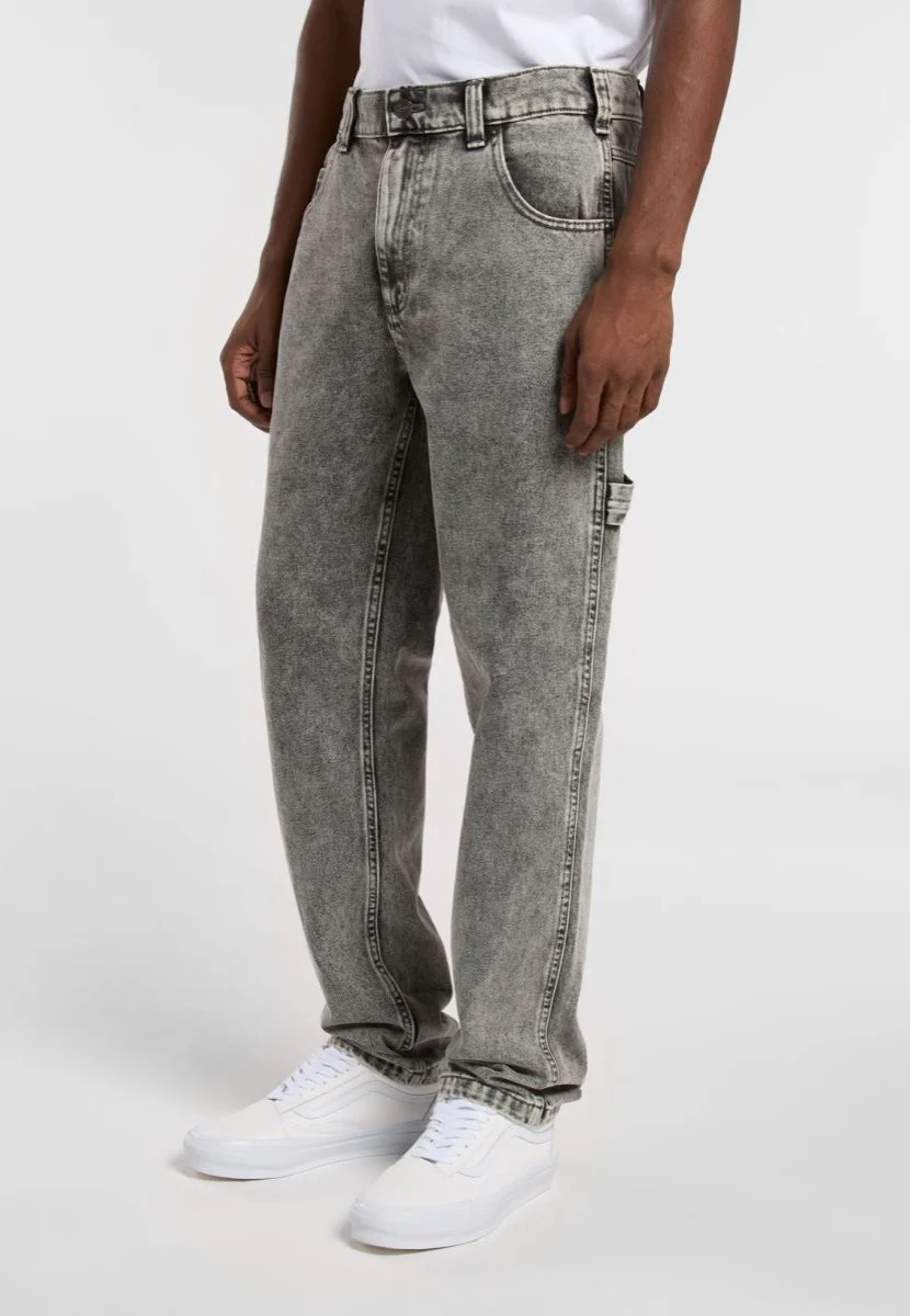 Garyville Light Gray Wash - Jeans - Image 4