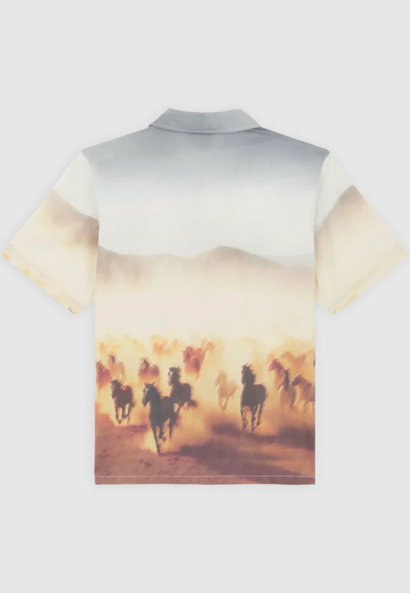 Running Wild Oak Buff - Shirt - Image 8