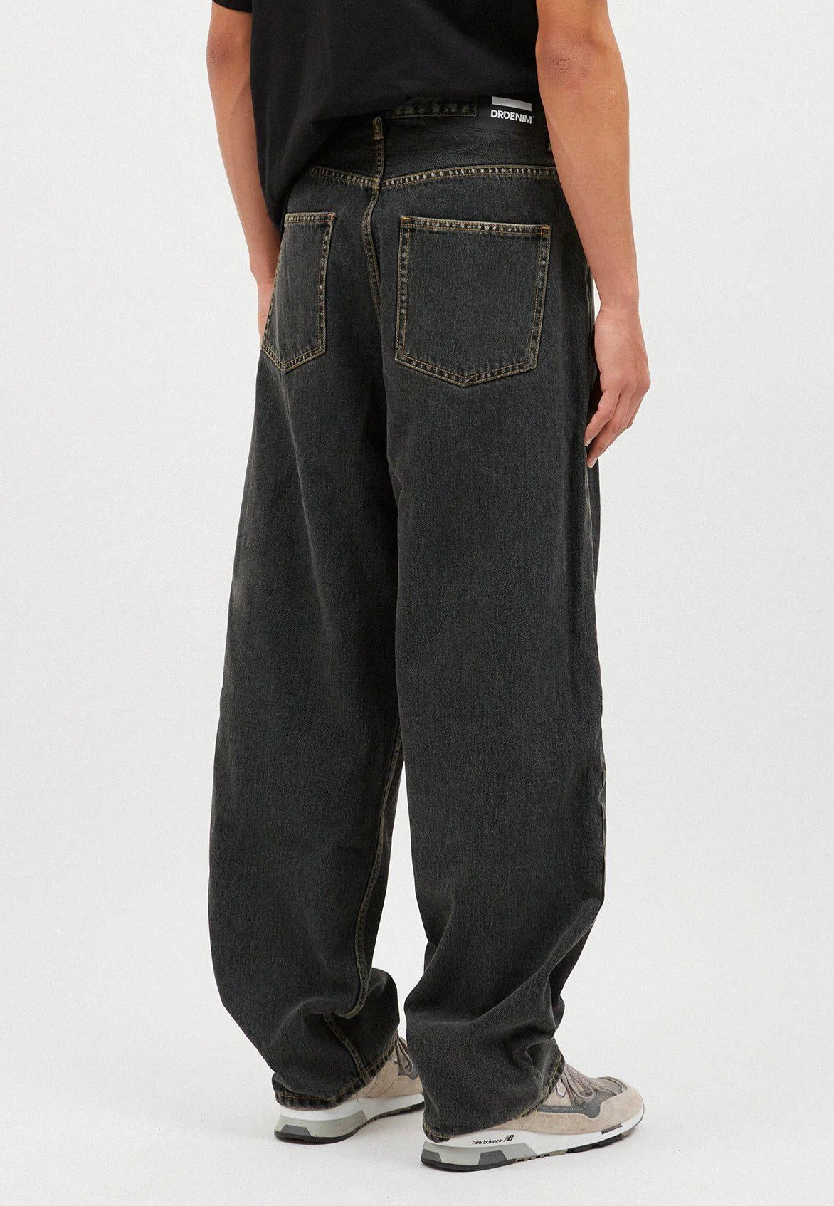 Kobe Tinted Black - Jeans - Image 5