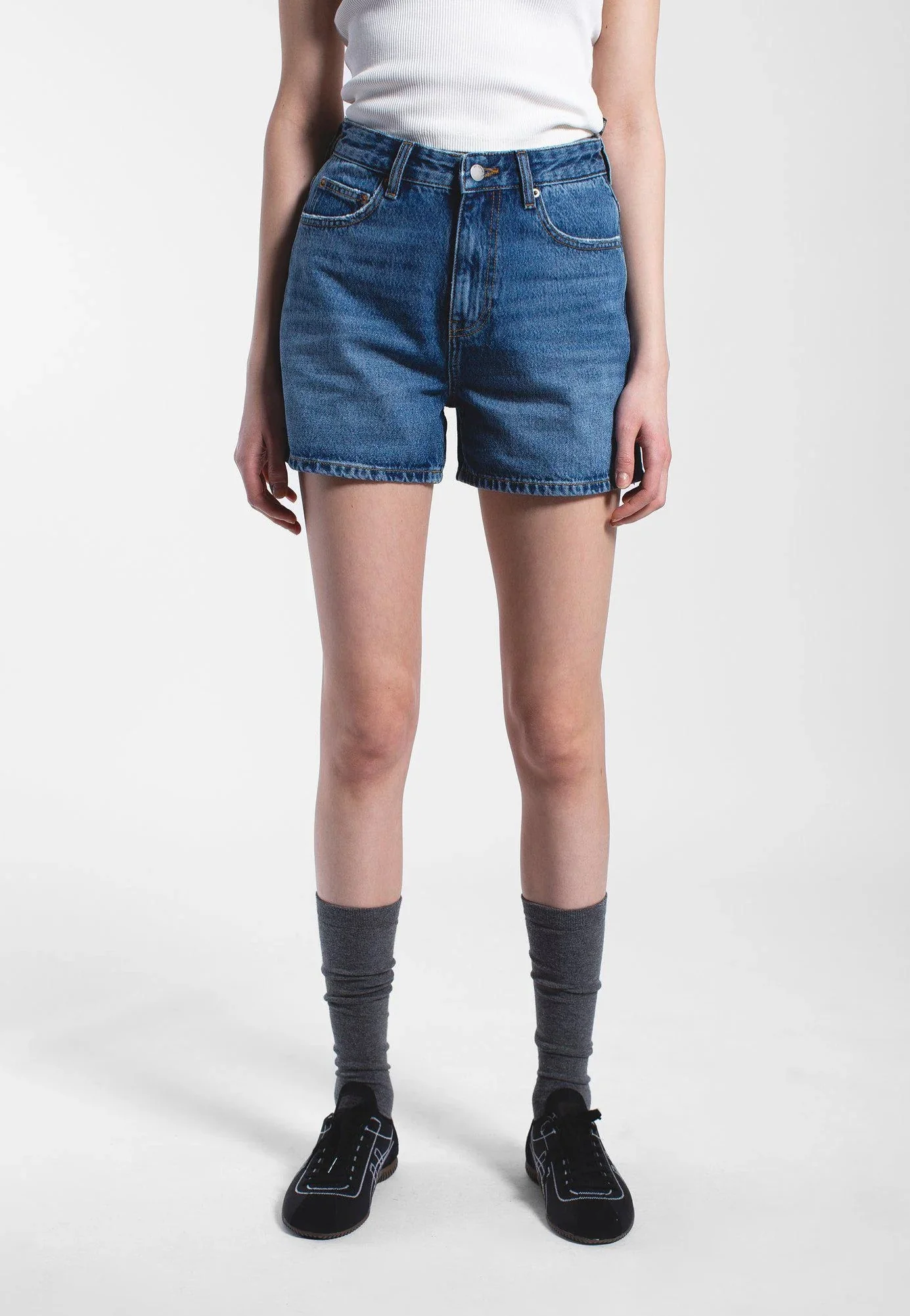 Nora Stream Mid Used - Shorts - Image 2