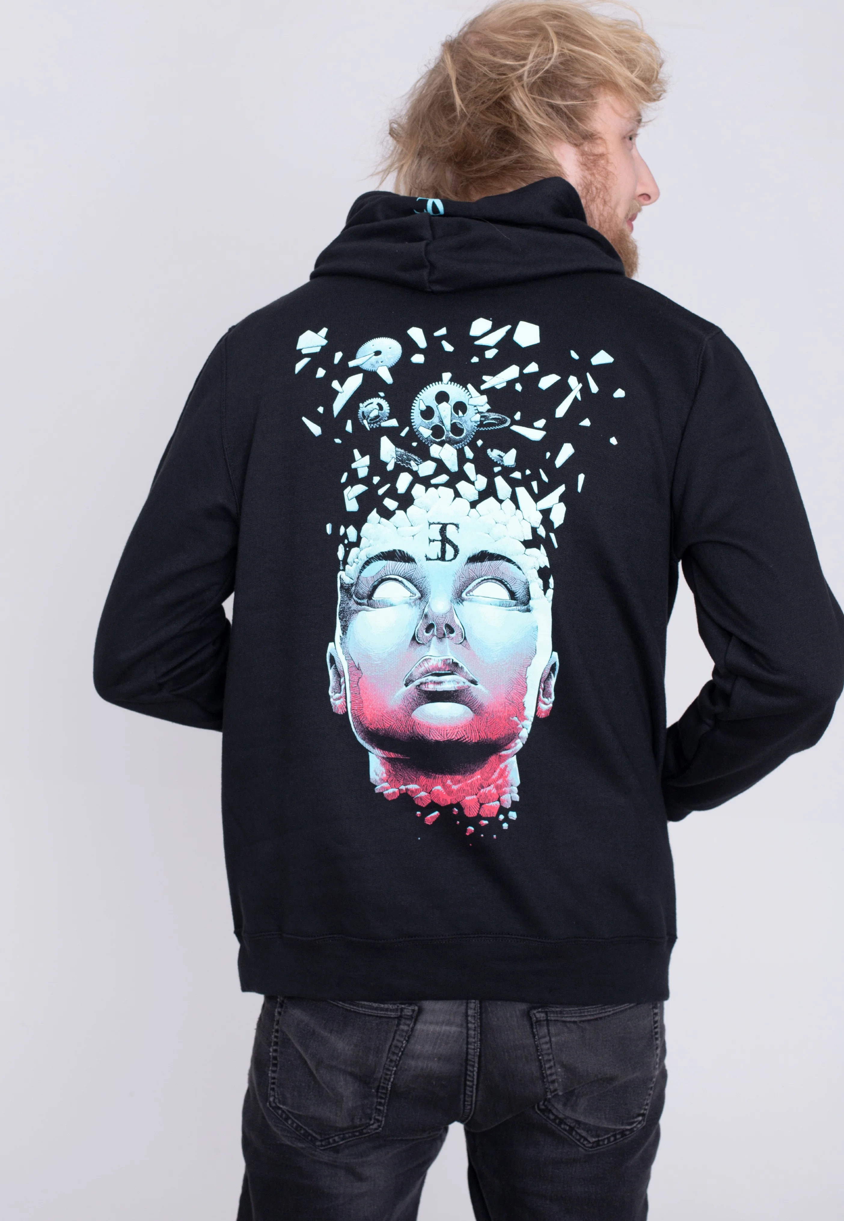 Conquering - Hoodie - Image 3