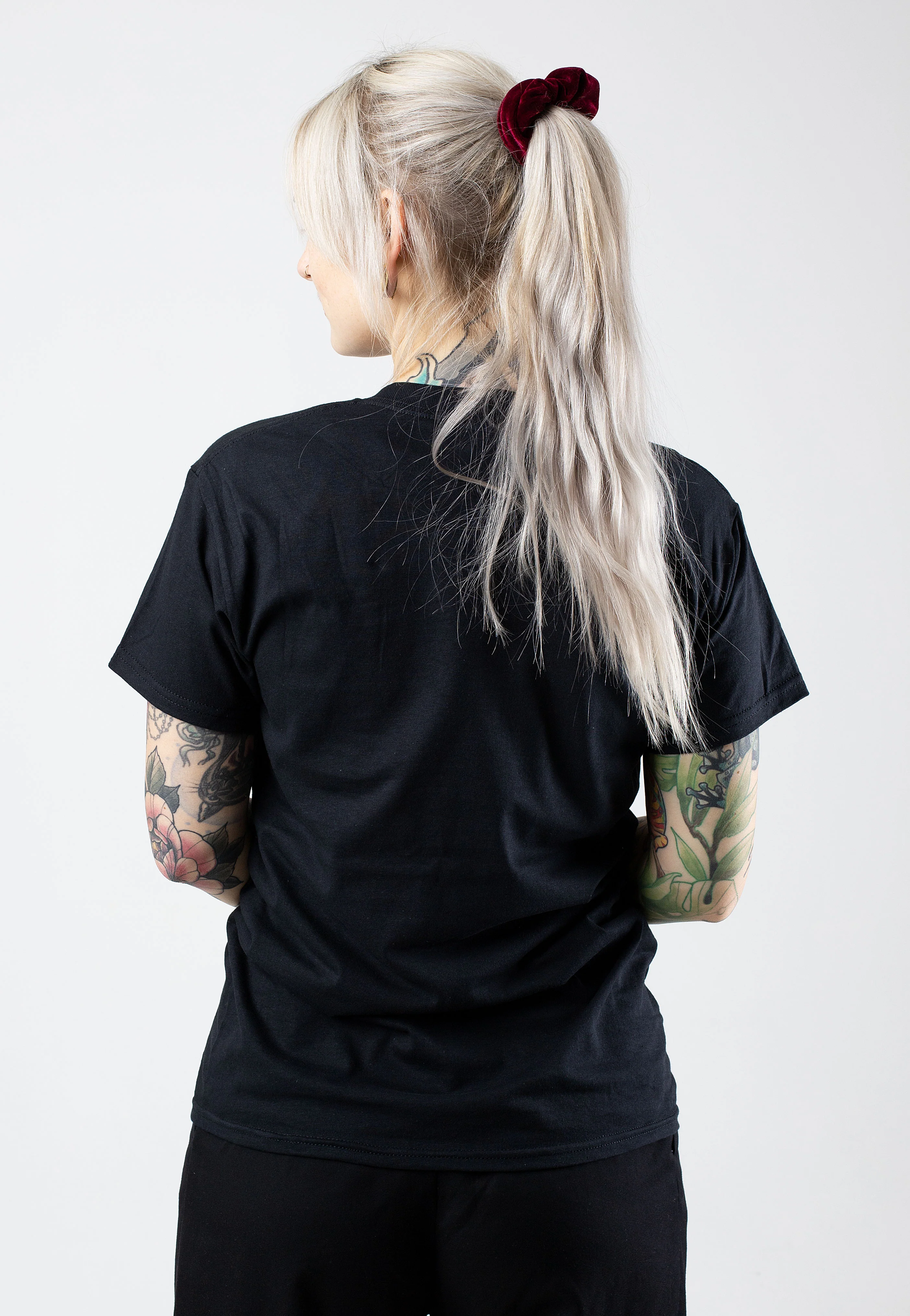 Mary - T-Shirt - Image 6