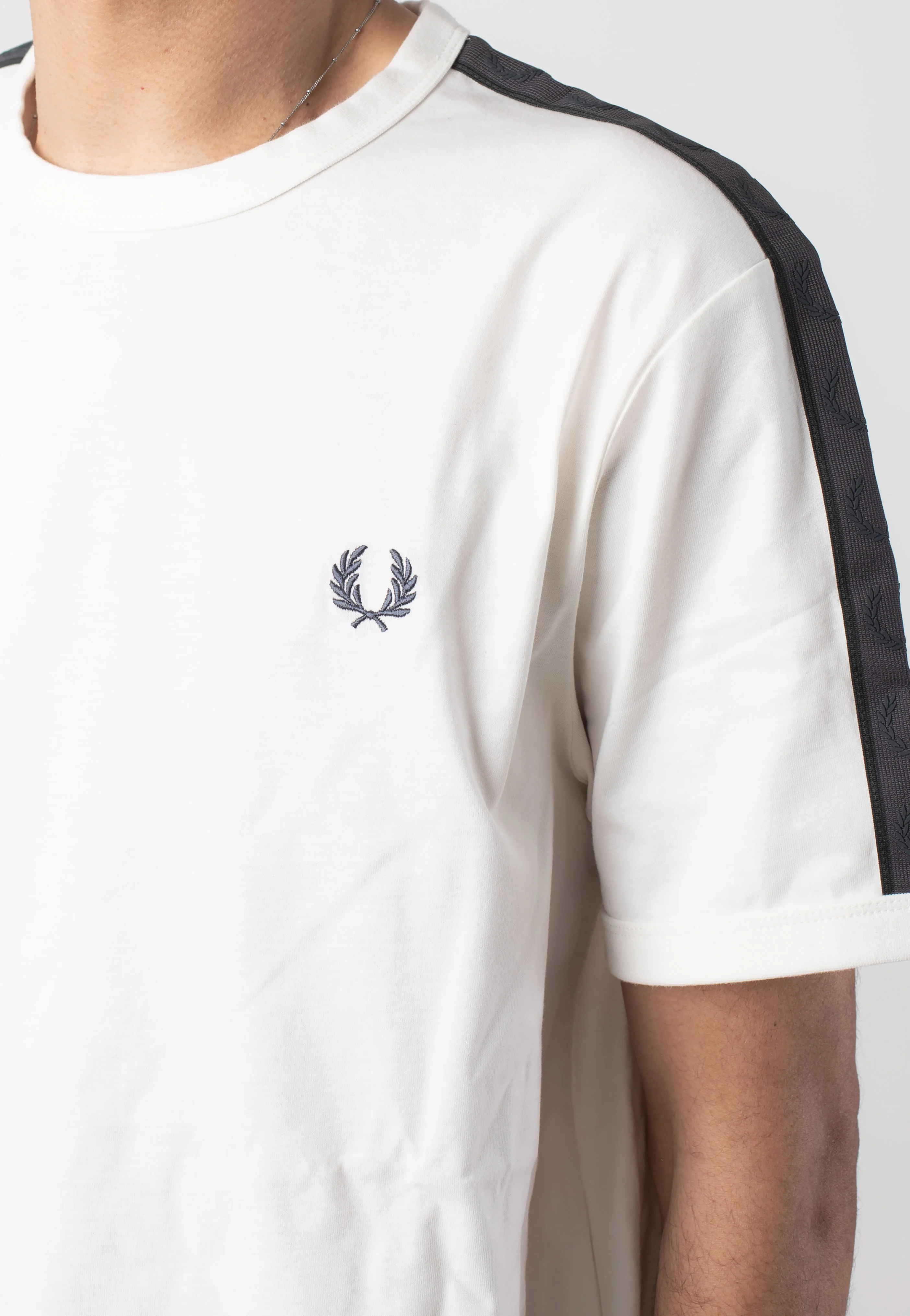 Contrast Tape Ringer Lecru/Agrey - T-Shirt - Image 3