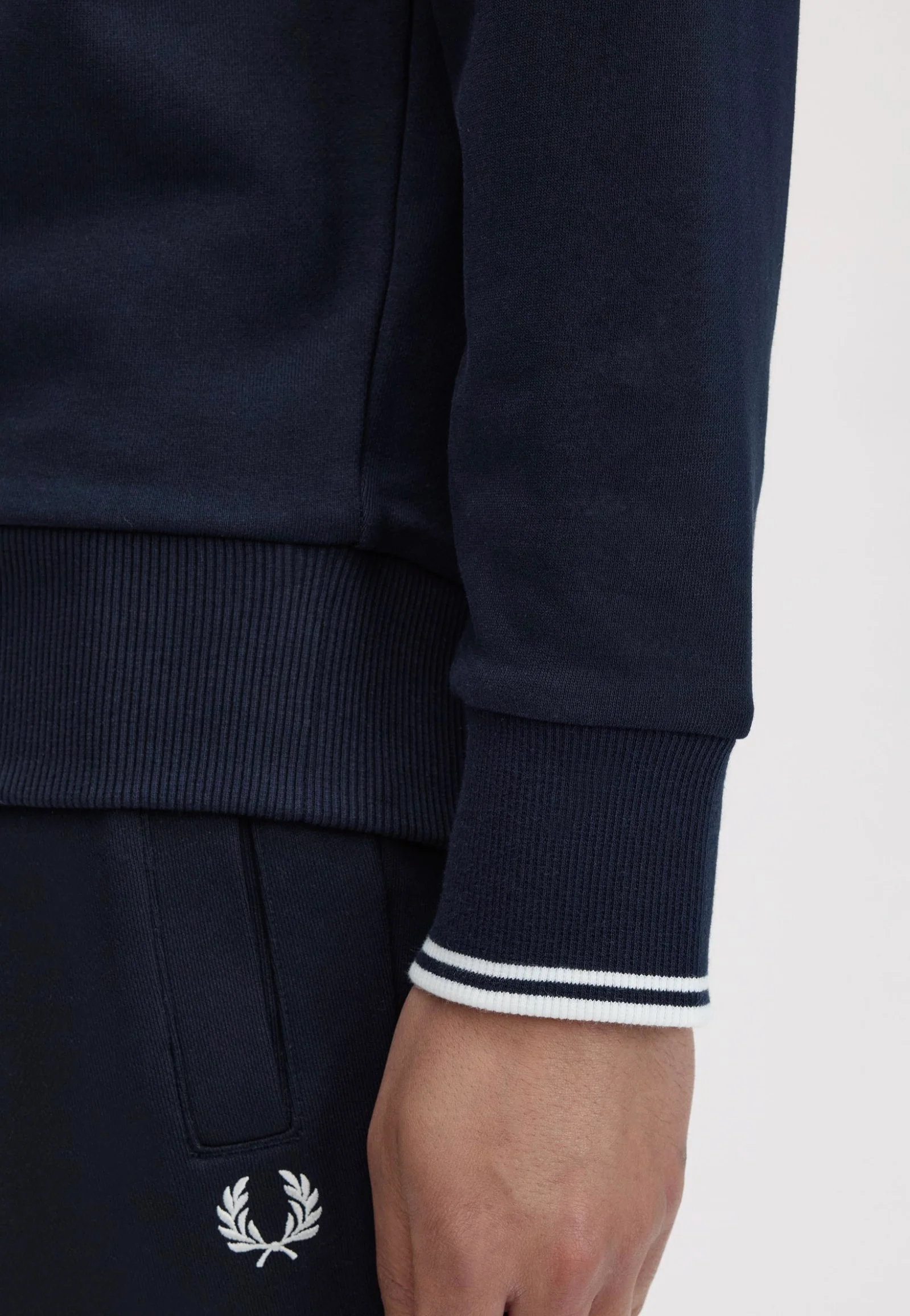 Crew Navy - Sweater - Image 4