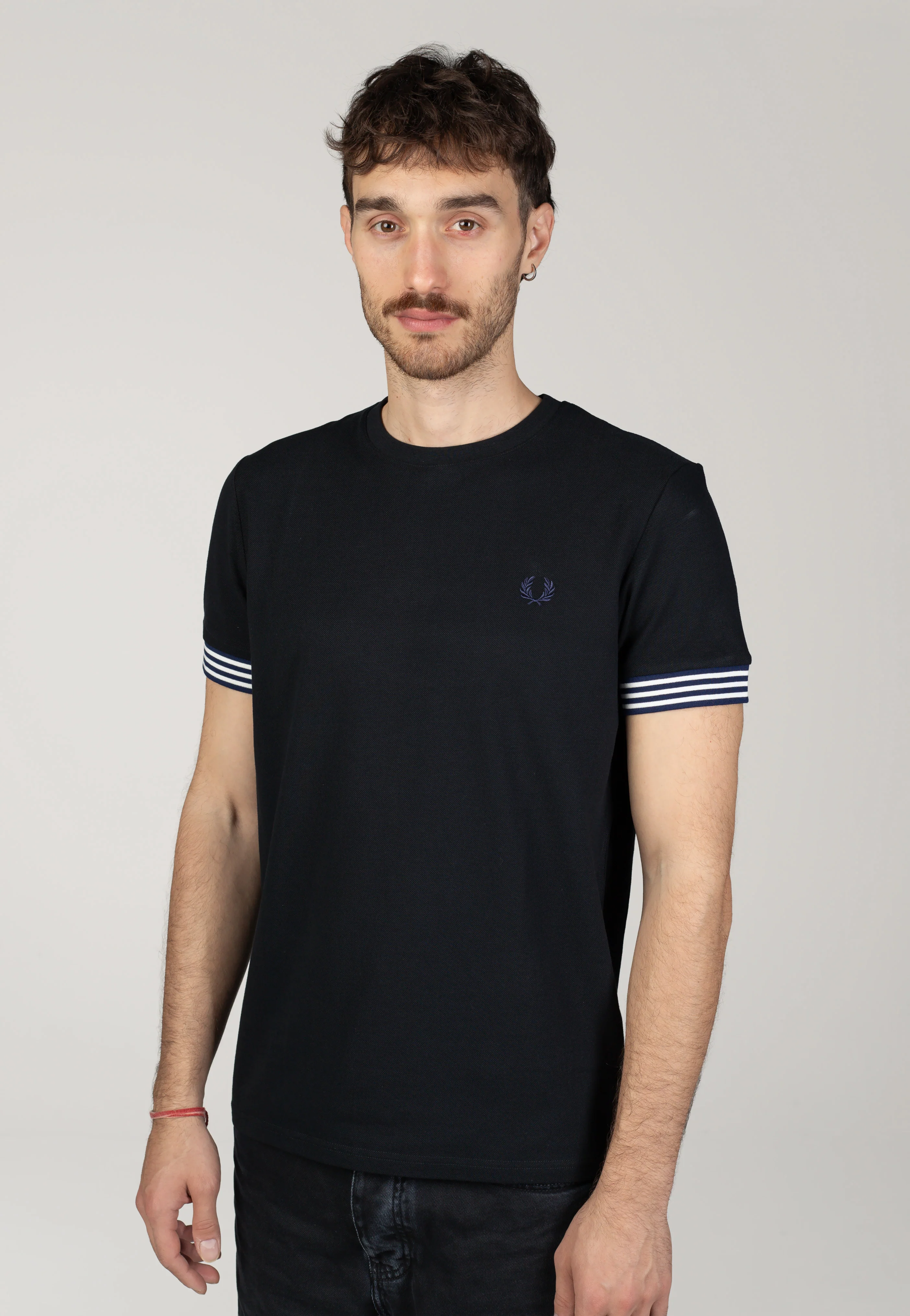 Striped Cuff Black - T-Shirt - Image 4