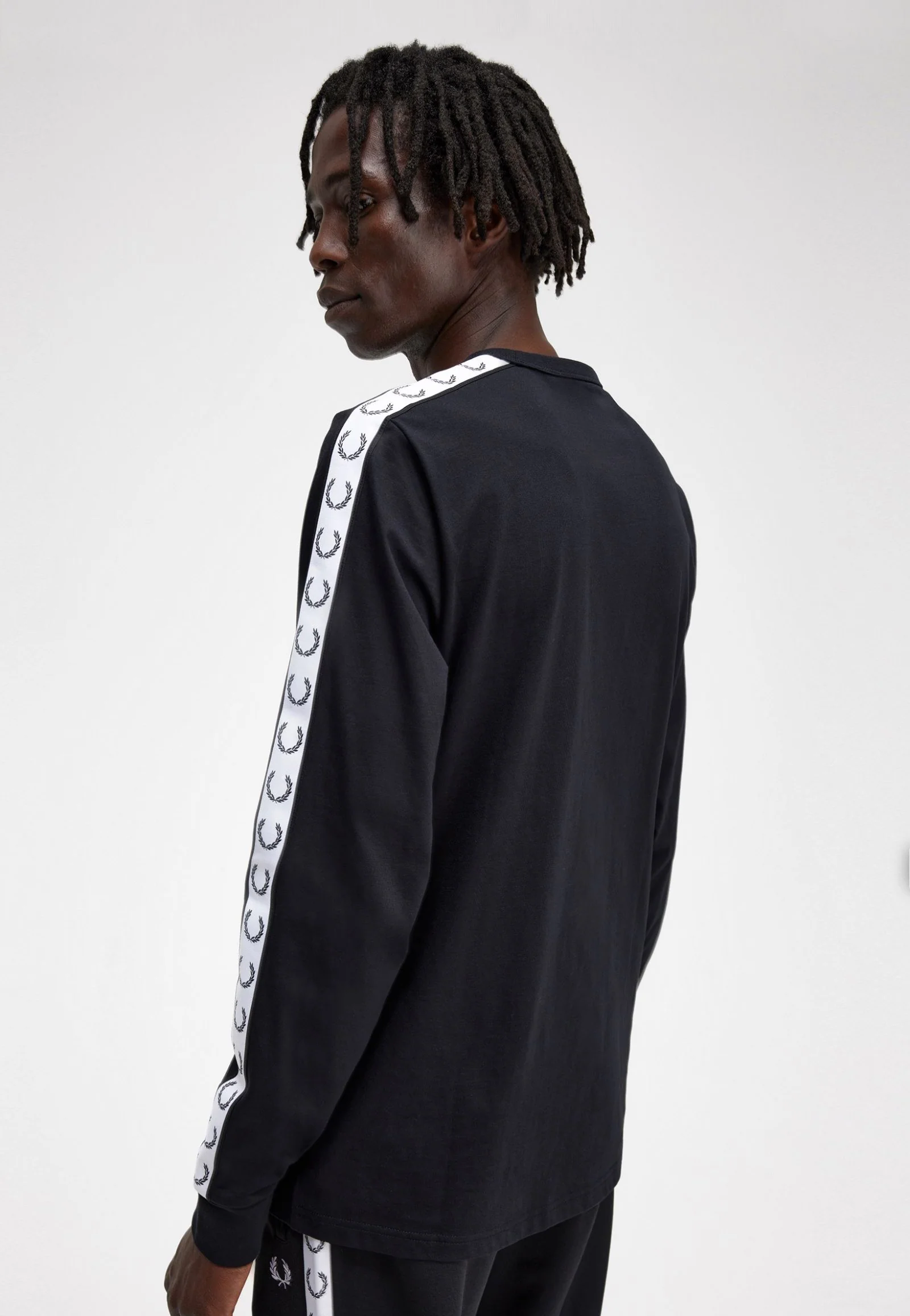 Taped Black - Longsleeve - Image 4