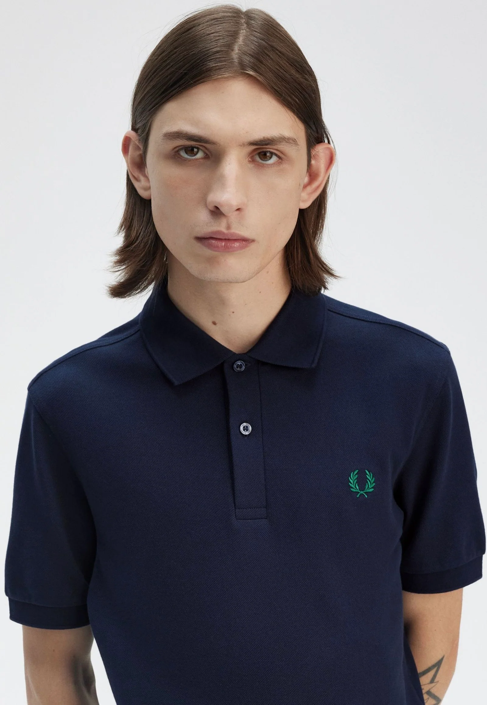 The Fred Perry Dark Carbon/Label Green - Polo - Image 2
