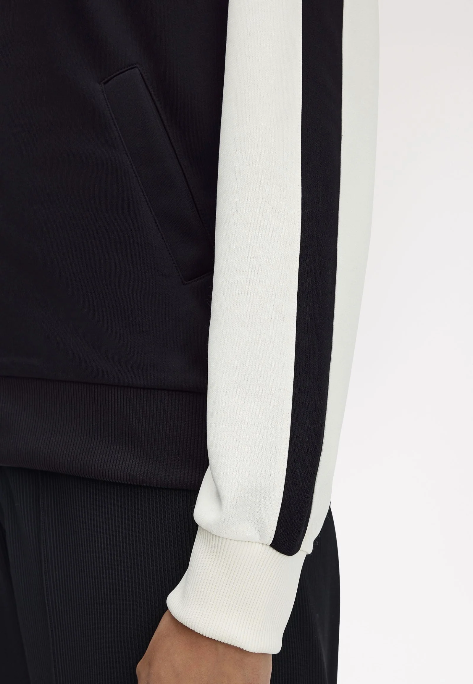 Fred Perry x Amy Winehouse - Laurel Wreath Black - Jacket - Image 6