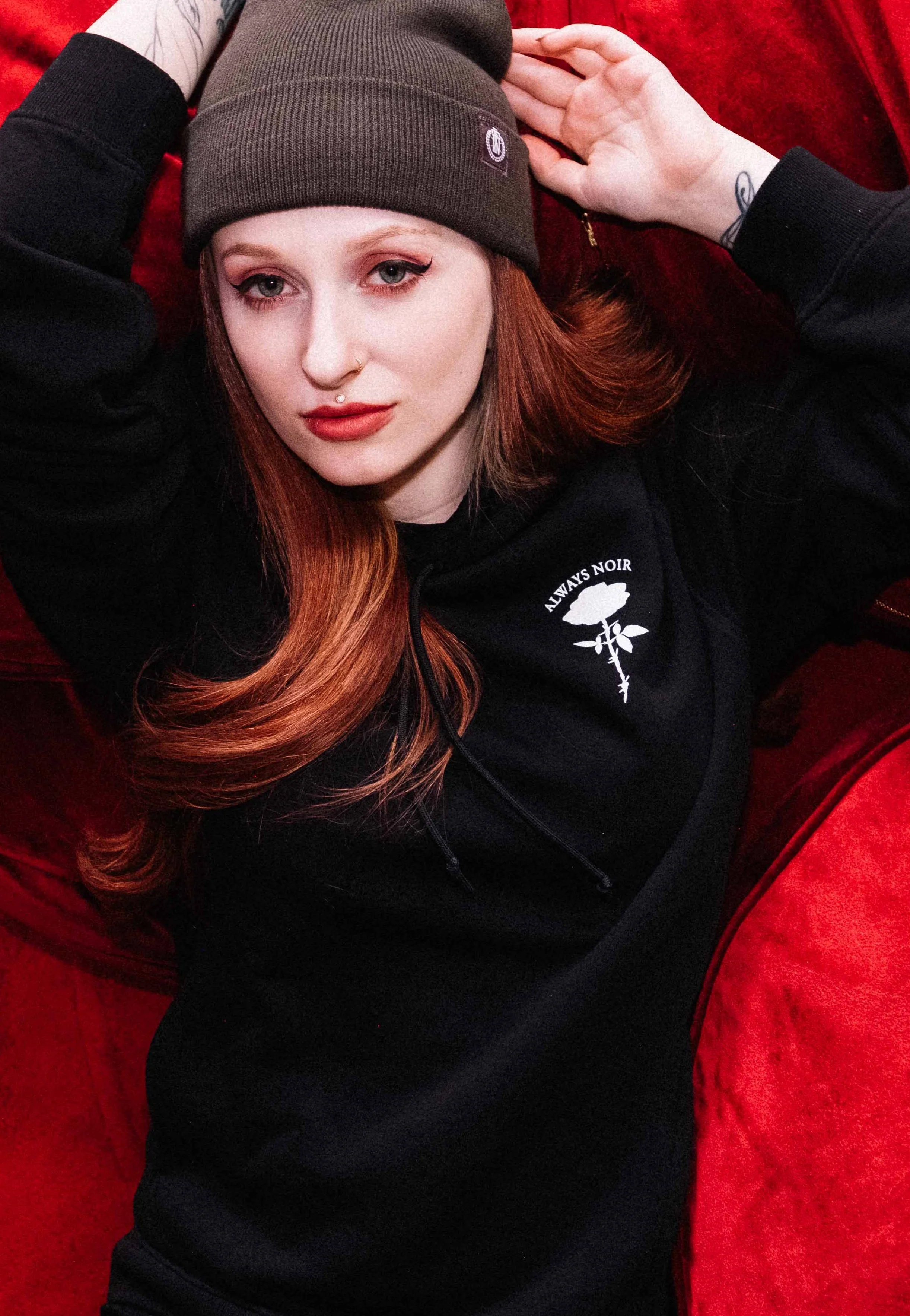Always Noir - Hoodie - Image 17