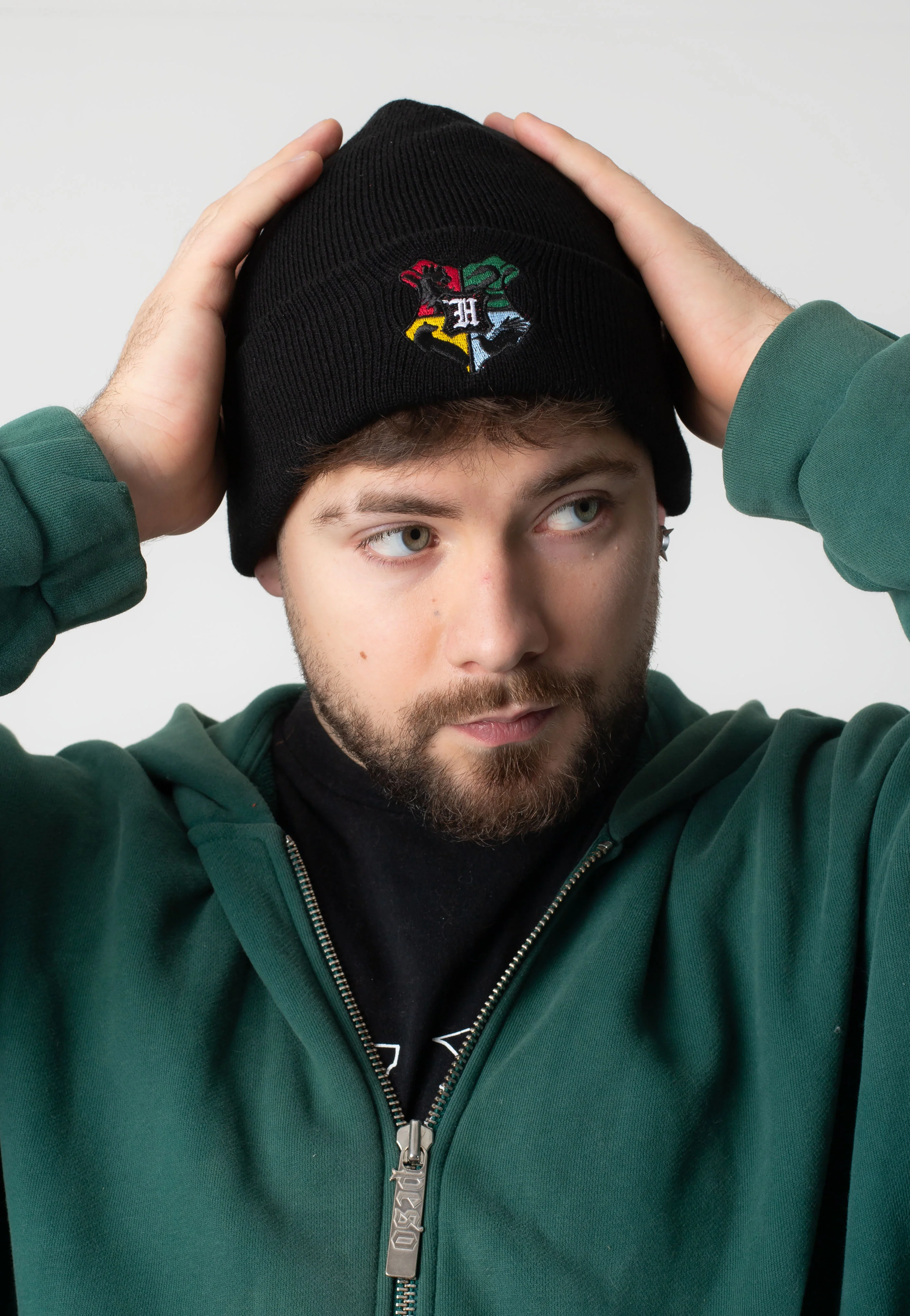 Hogwarts - Beanie - Image 3
