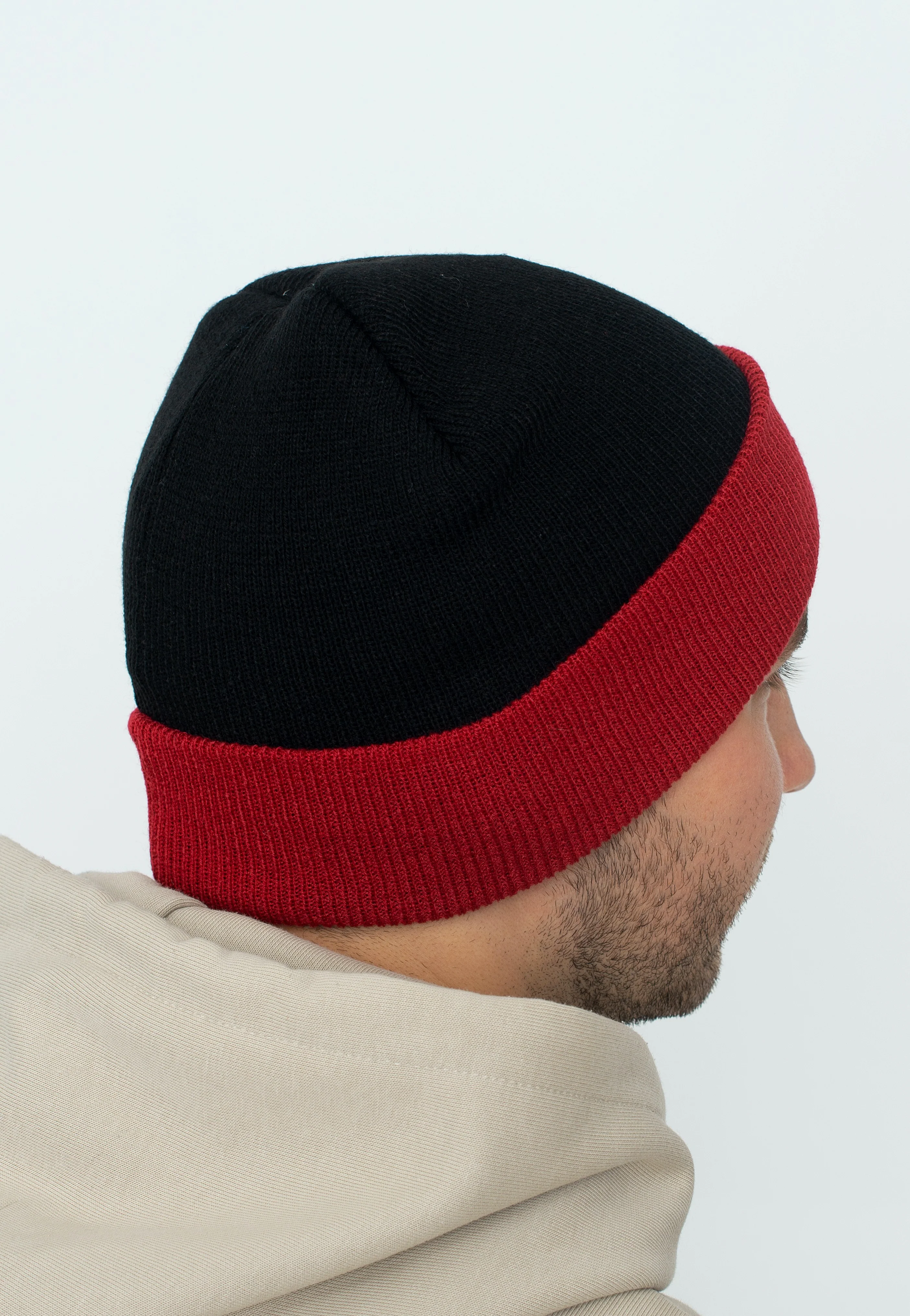 Platform 9 3/4 - Beanie - Image 4