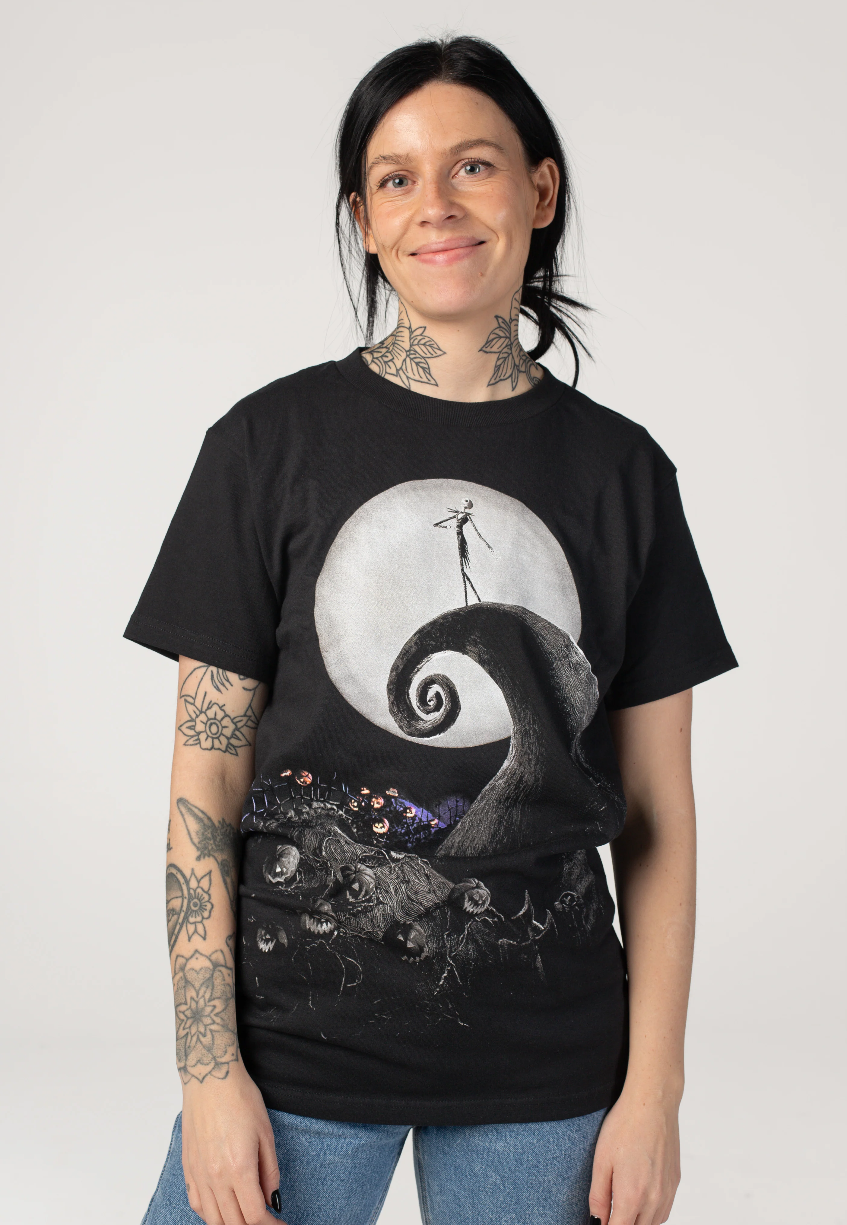 Spiral Hill Black - T-Shirt - Image 11