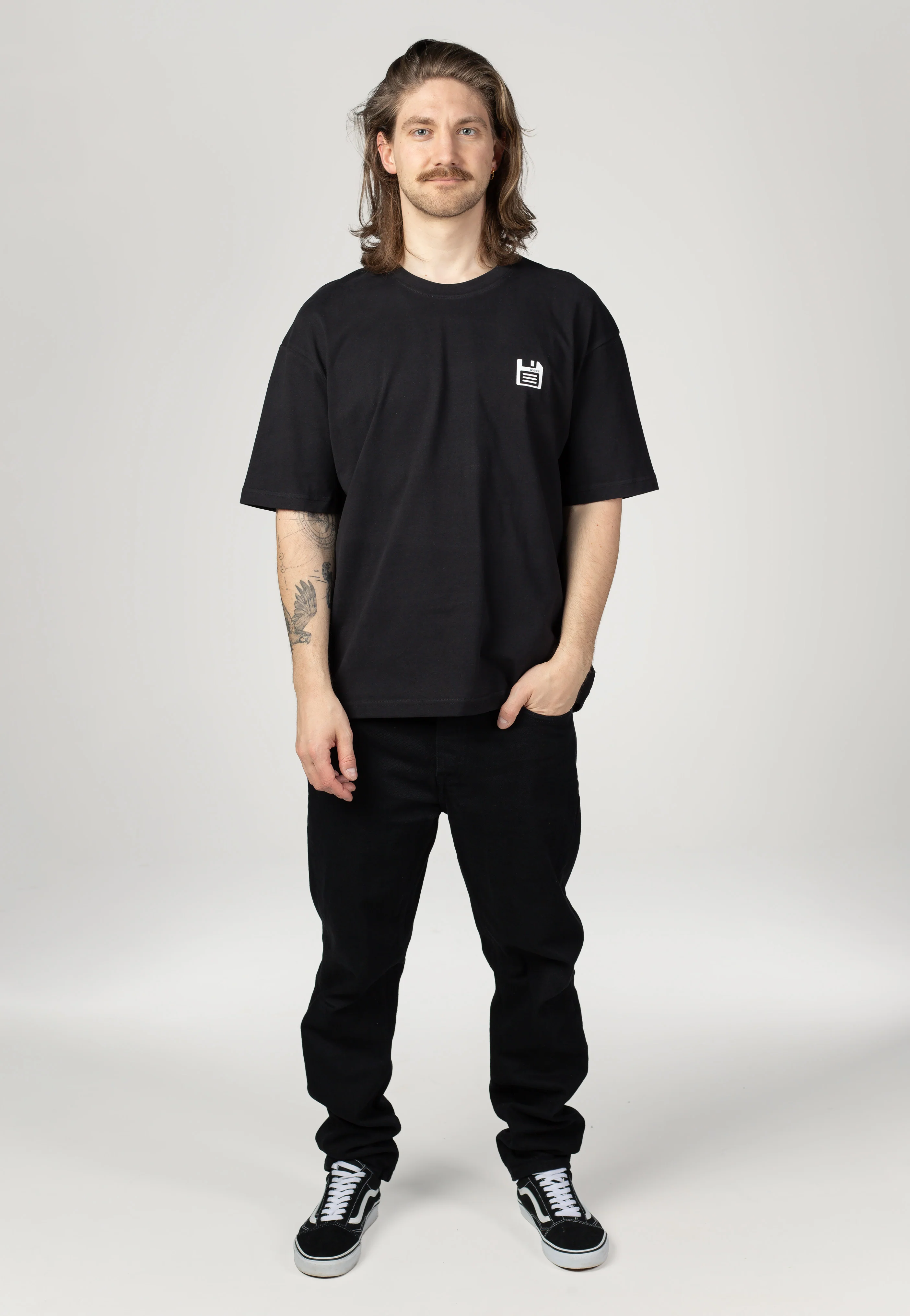 Four O Four Jet Black - T-Shirt - Image 4