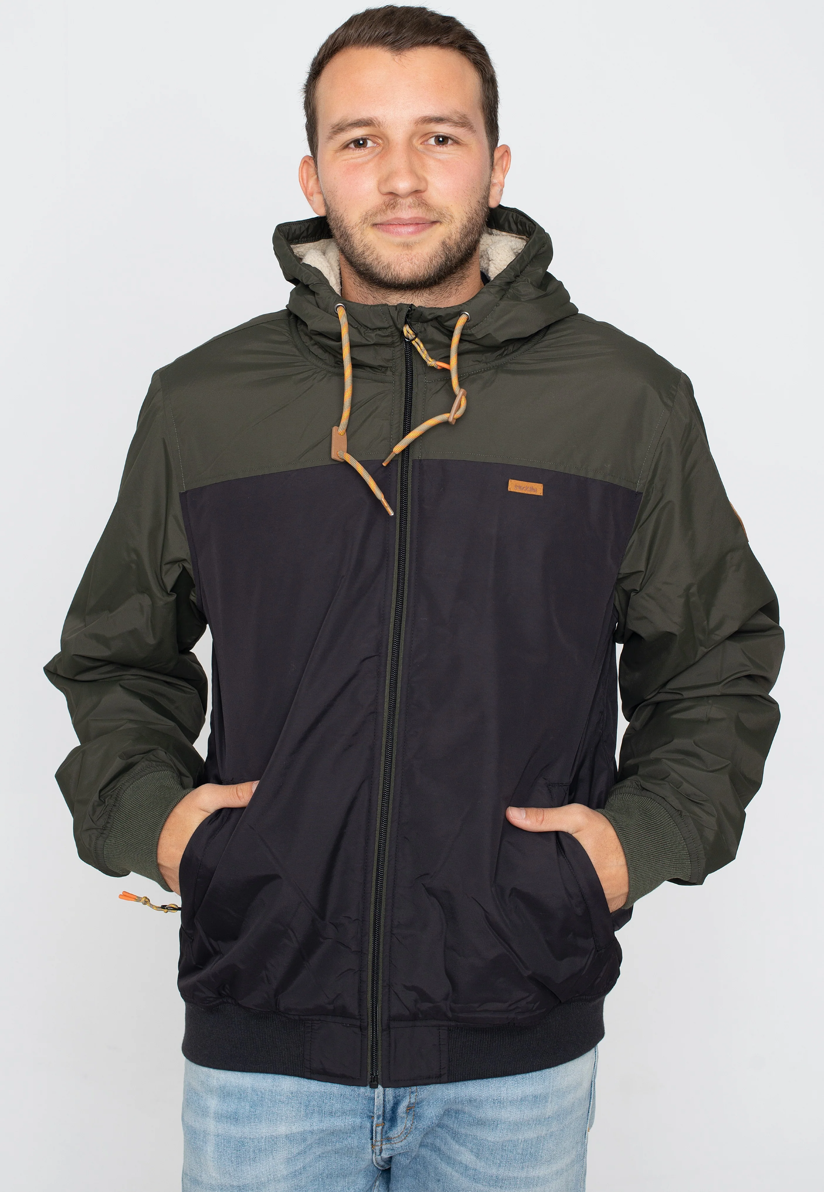 Insulaner Soft Black Olive - Jacket