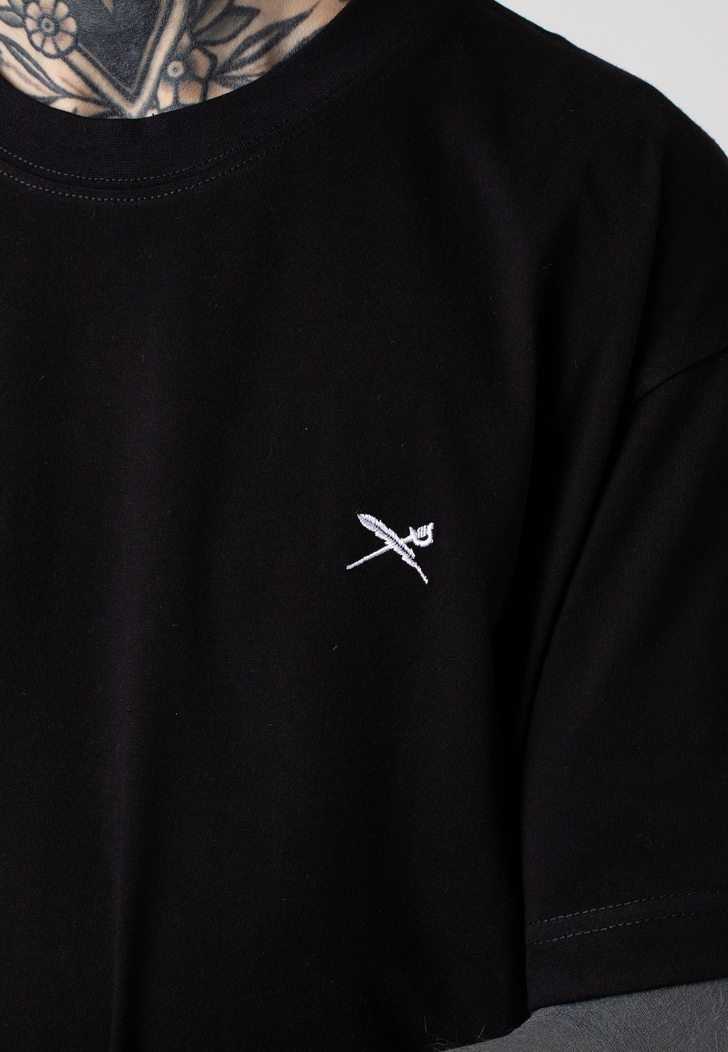 Mini Flag Relaxed Black - T-Shirt - Image 2