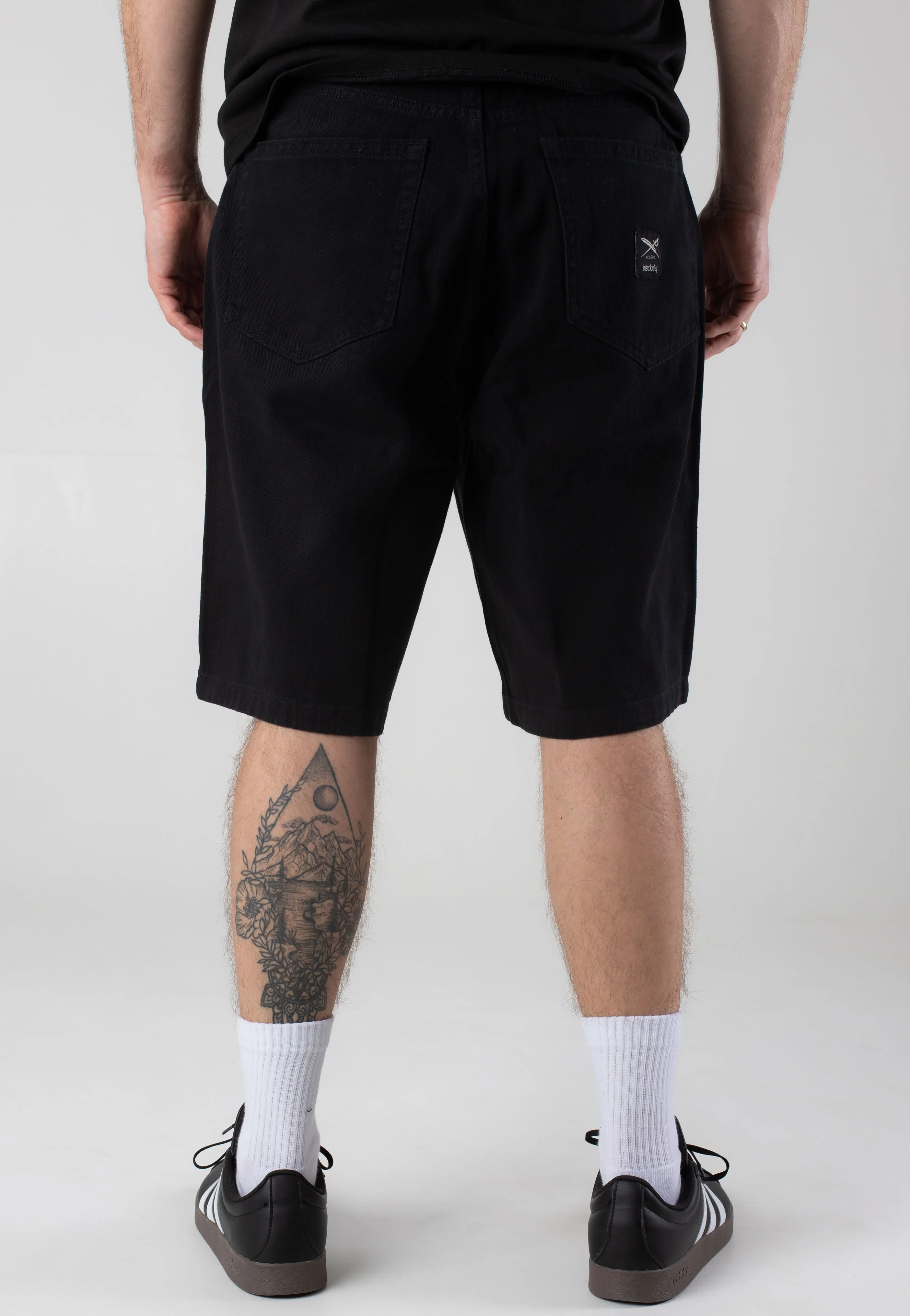 Nanolo Black - Shorts - Image 2