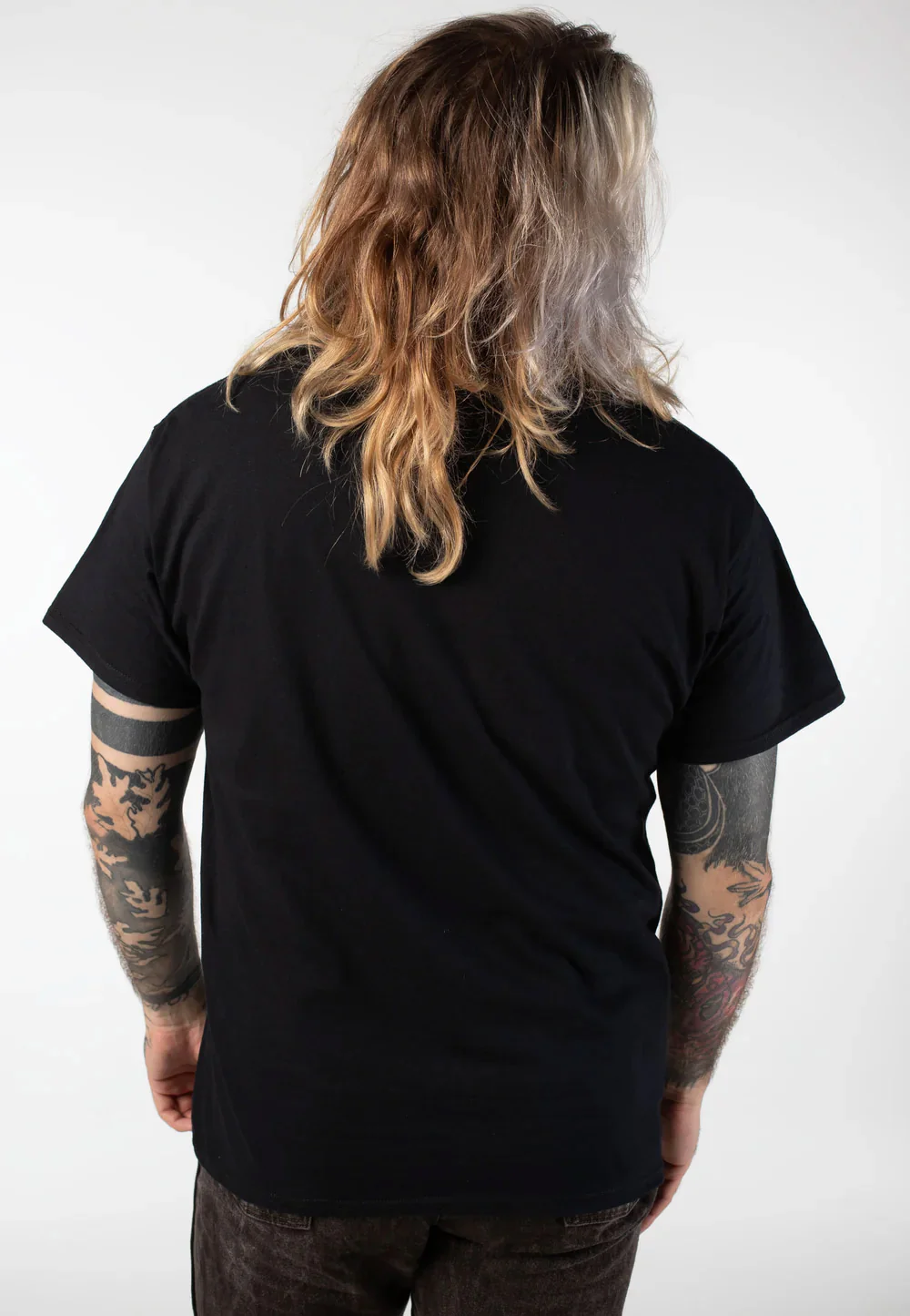 Crest - T-Shirt - Image 2
