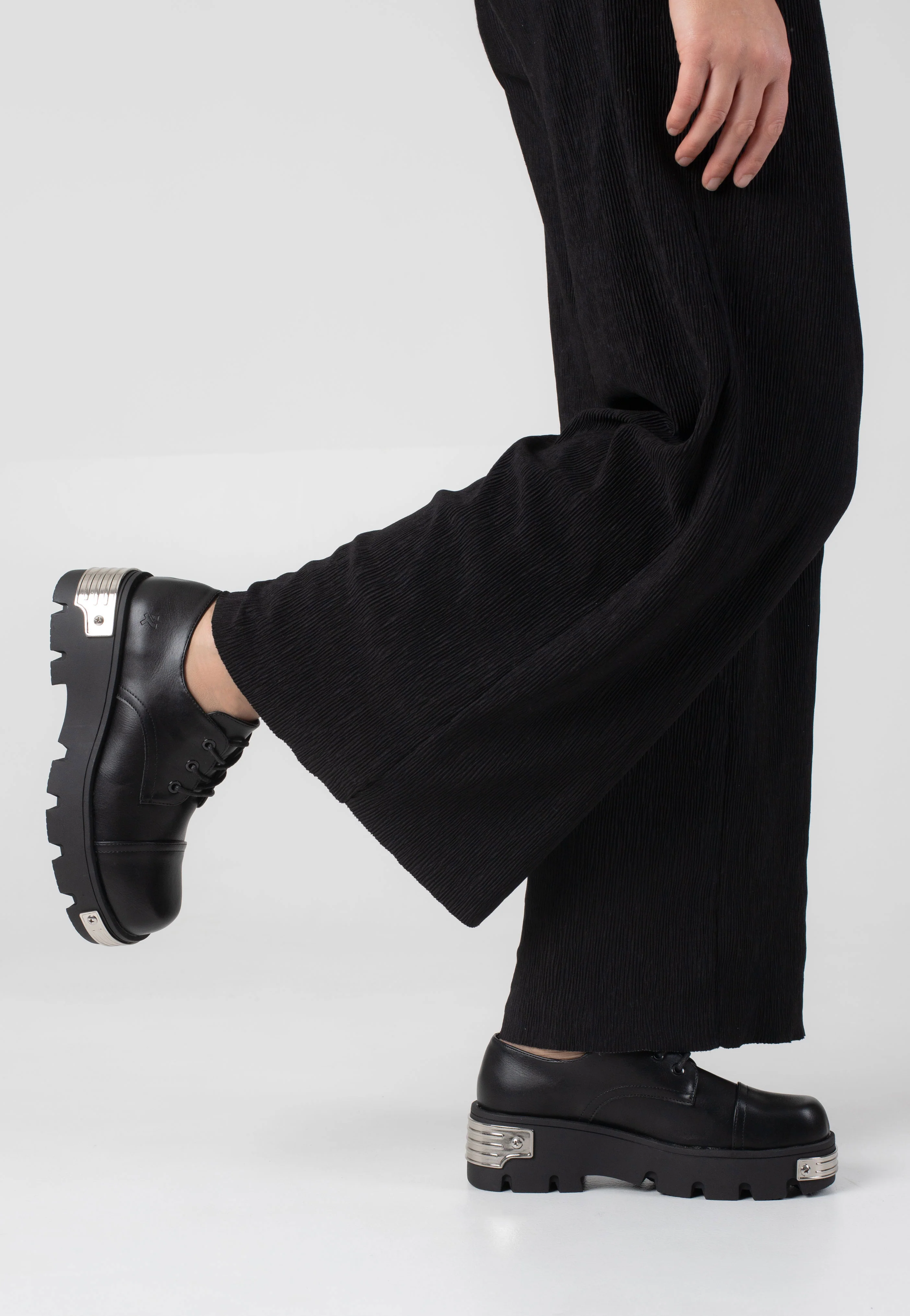 Dreadforge Heavy Metal - Girl Shoes - Image 3