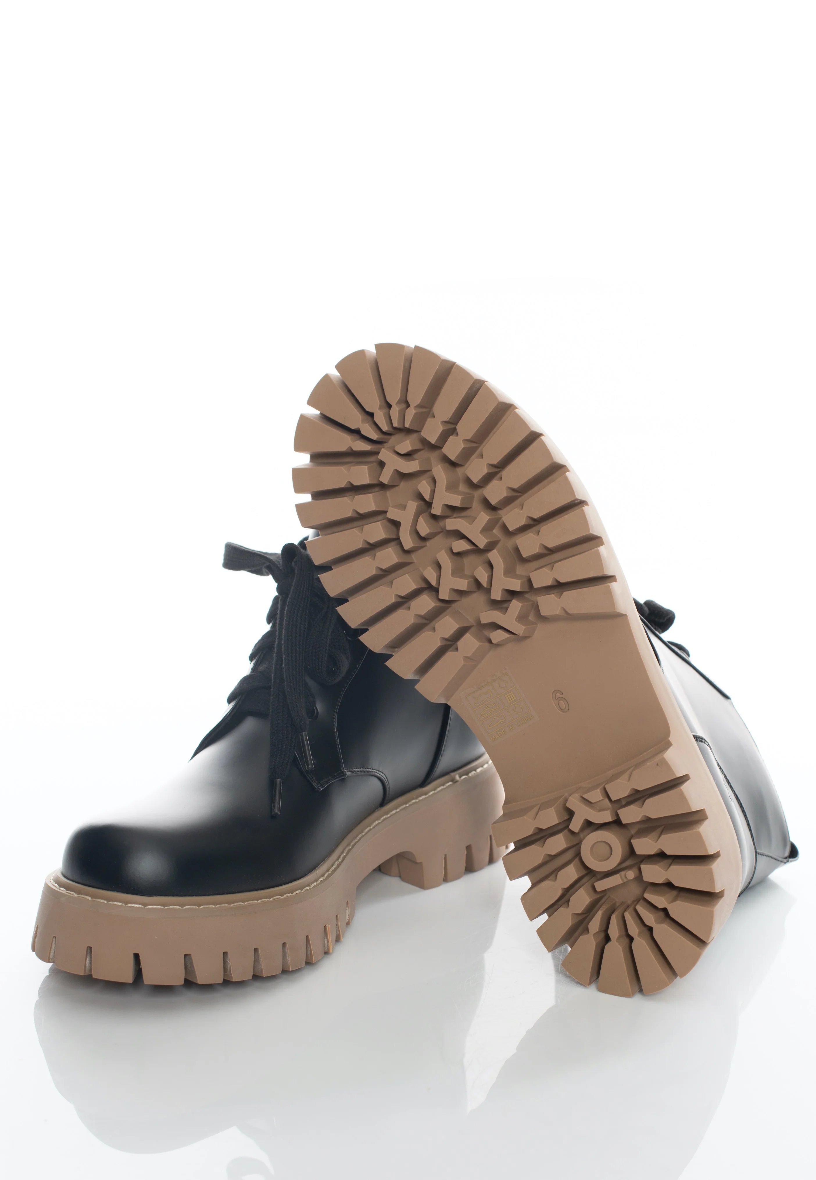 Moon Runner Beige Sole Lace Up Black - Girl Shoes - Image 5