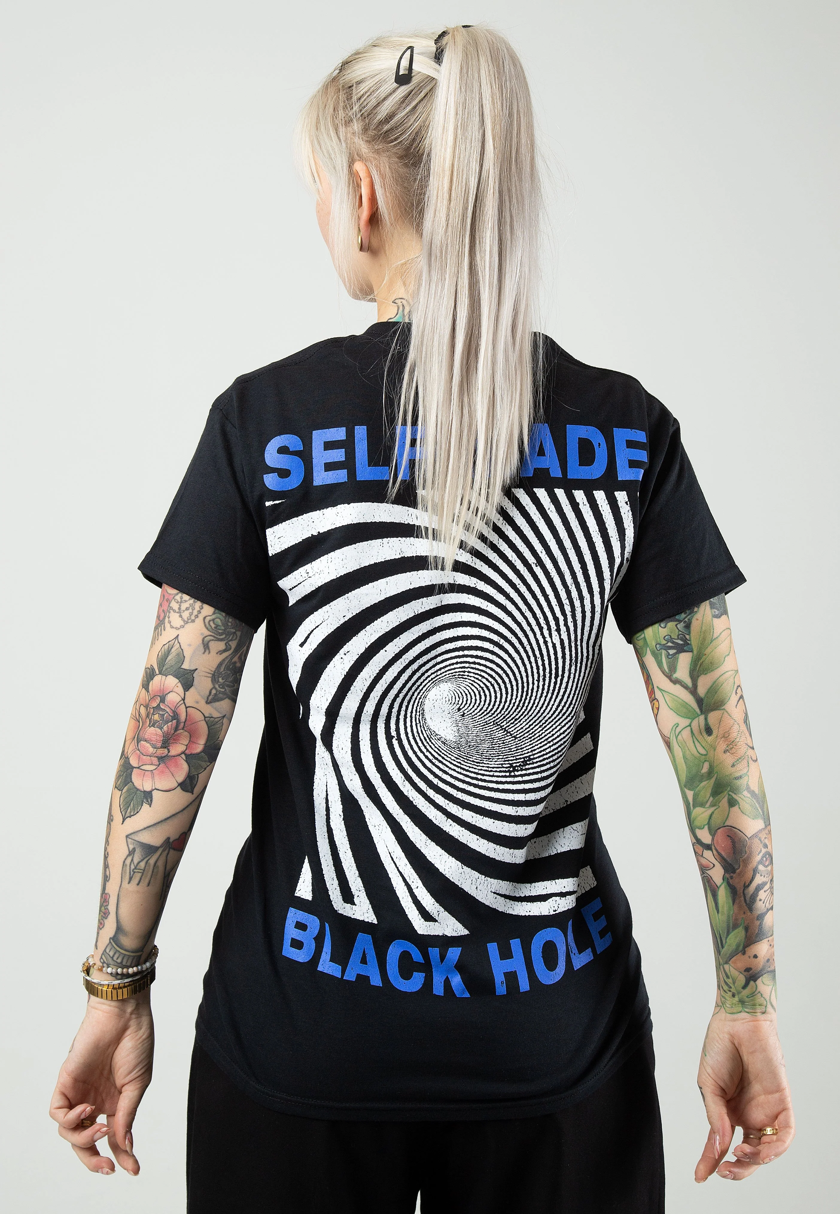Black Hole - T-Shirt - Image 6