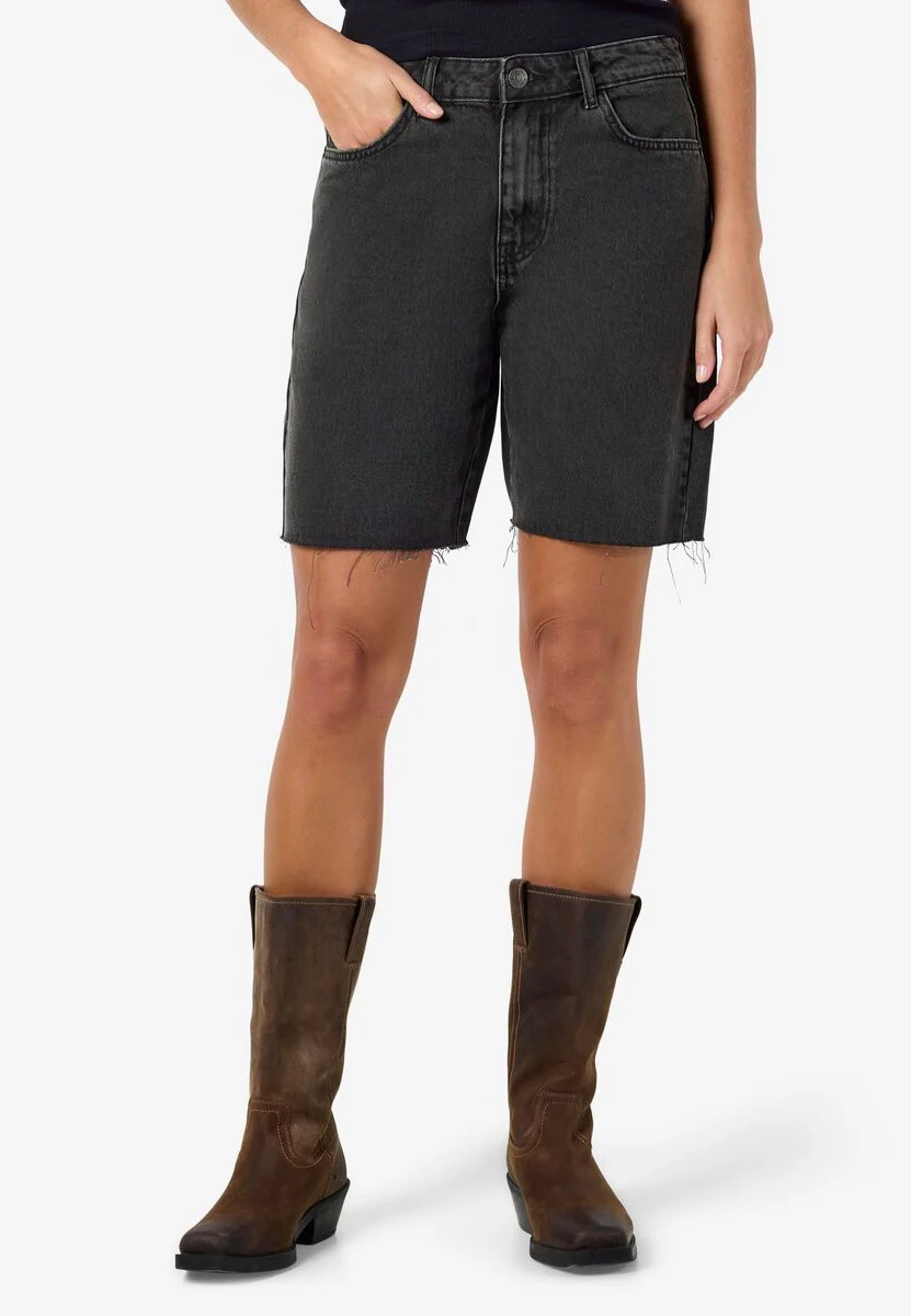 Holla Black Denim - Shorts