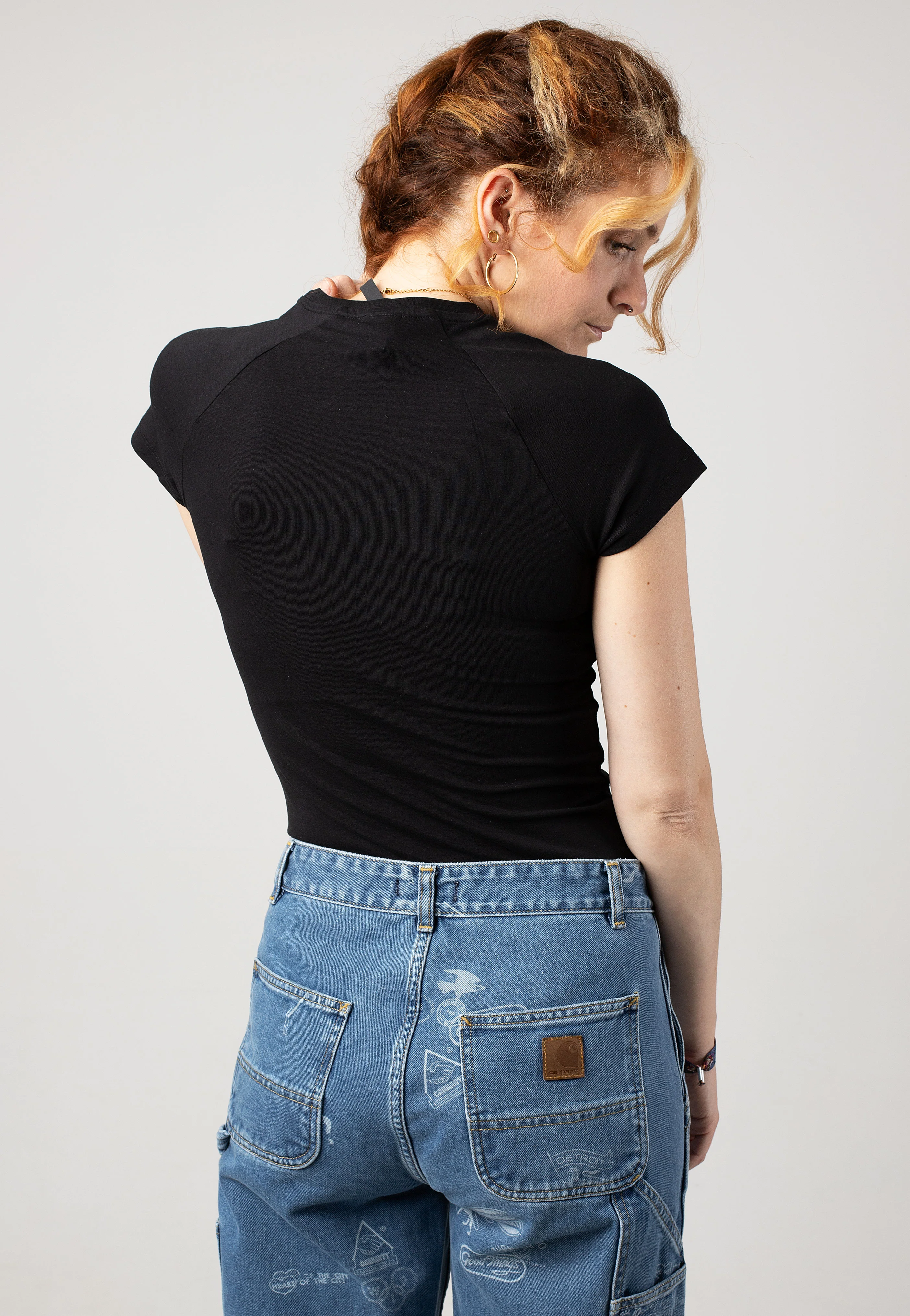 Katinka Raglan Black - Top - Image 3