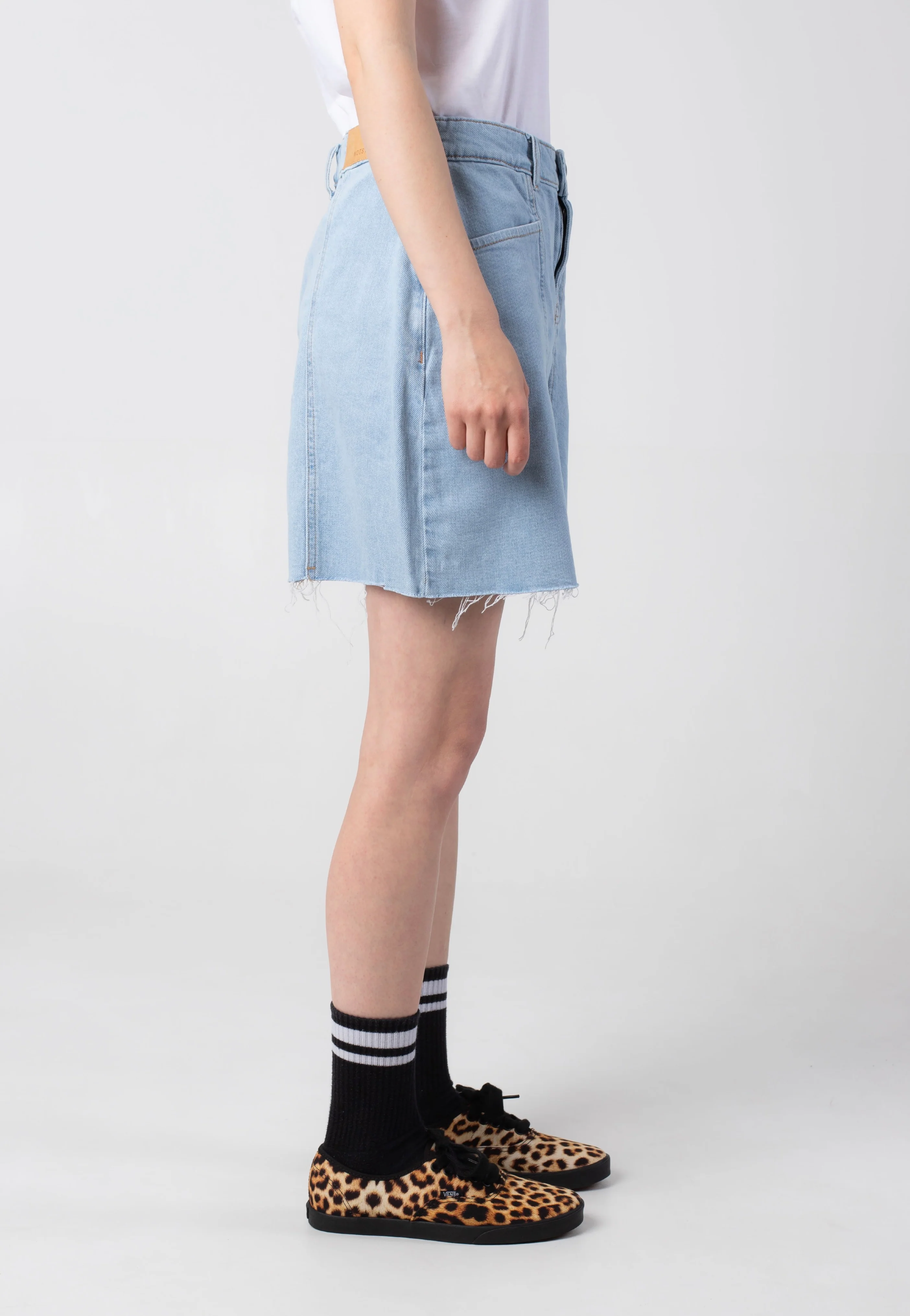 Nine Short Light Blue Denim - Skirt - Image 4
