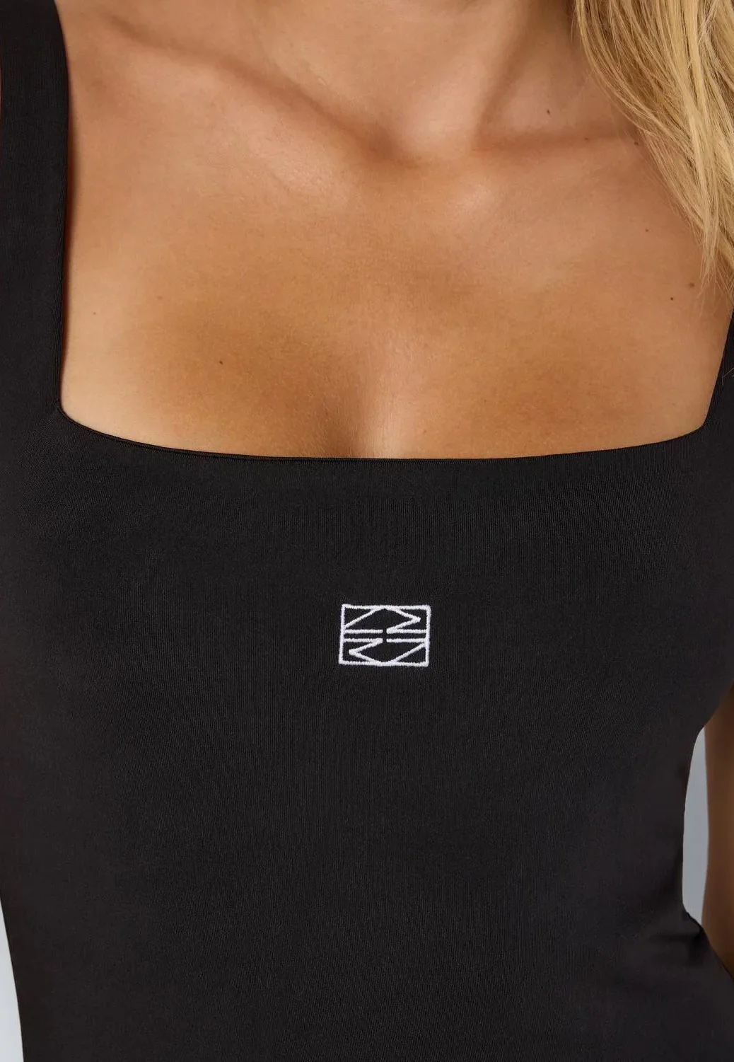 Teresa Square Neck Black - Body - Image 5