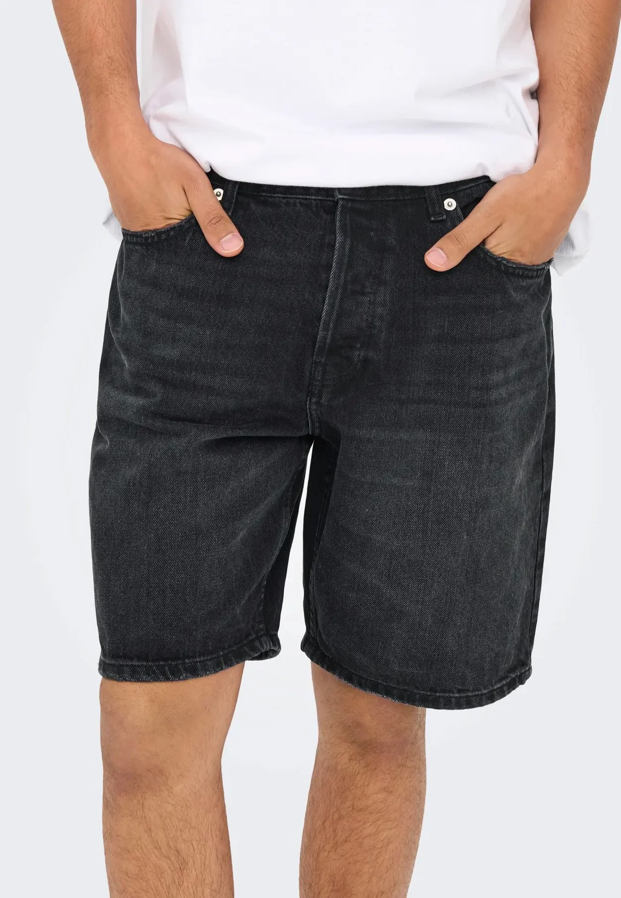 Edge Black Denim - Shorts - Image 4