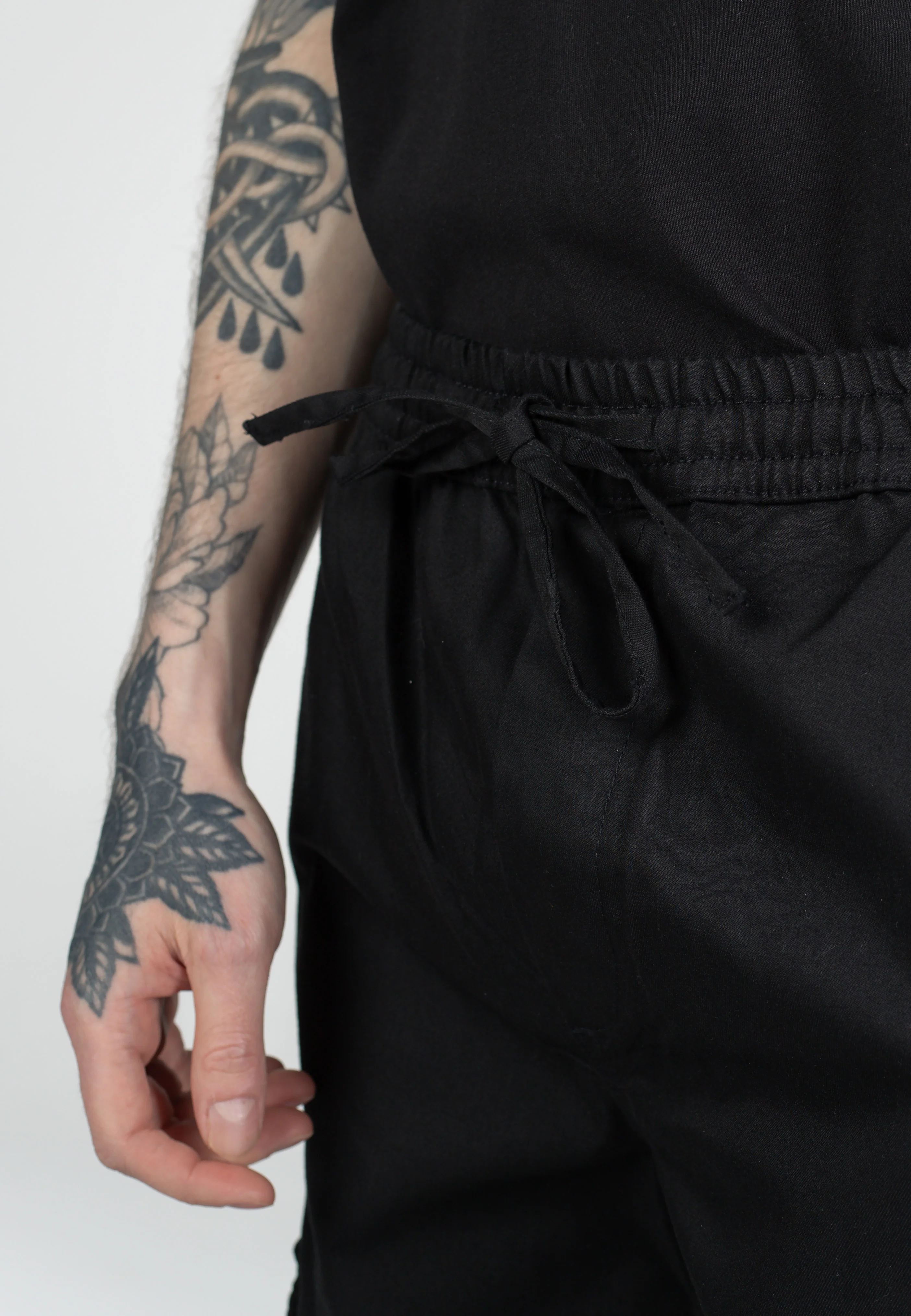 Garda Slim Tapered String Black - Pants - Image 6