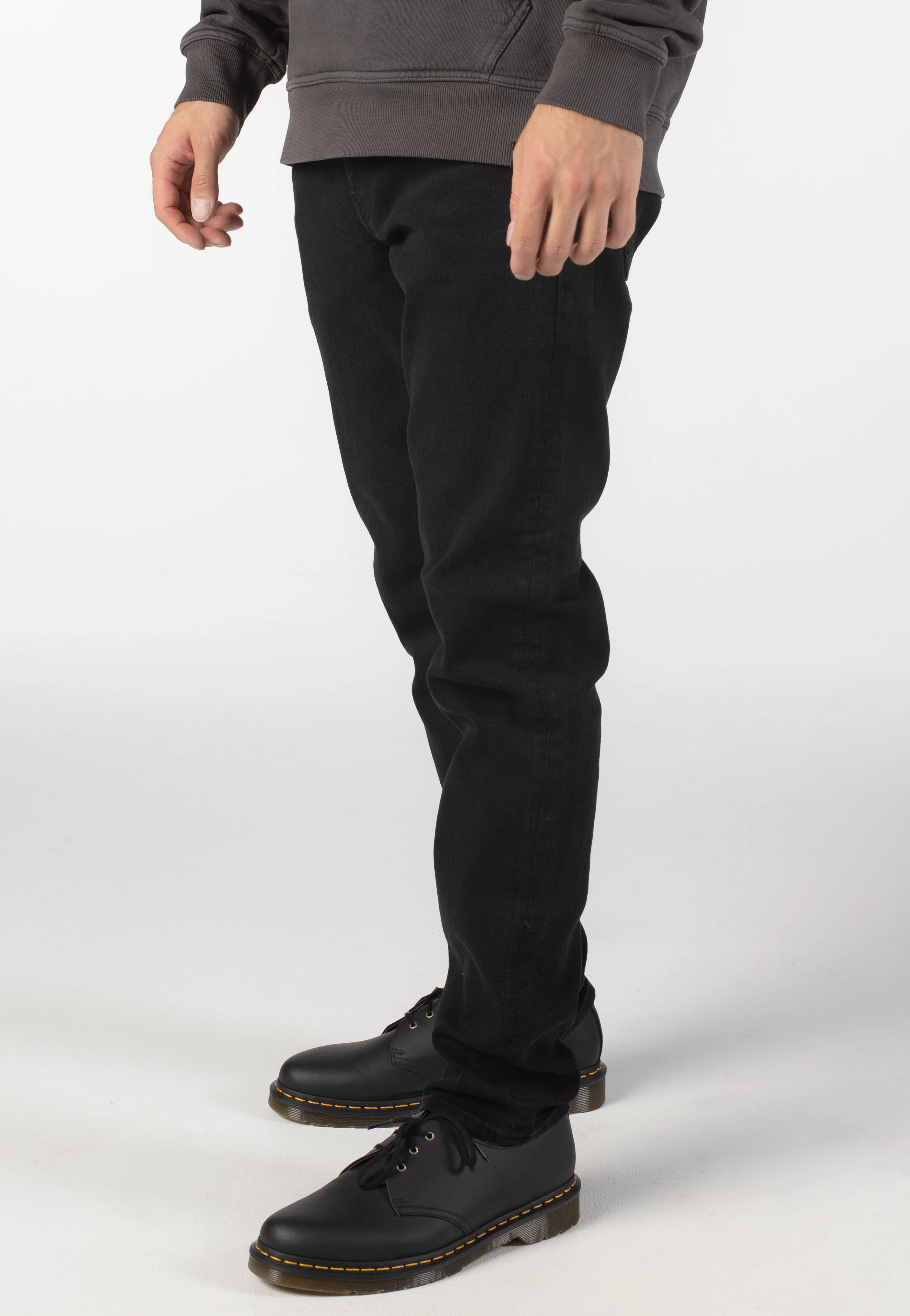 Loom Slim Black Denim - Jeans - Image 3