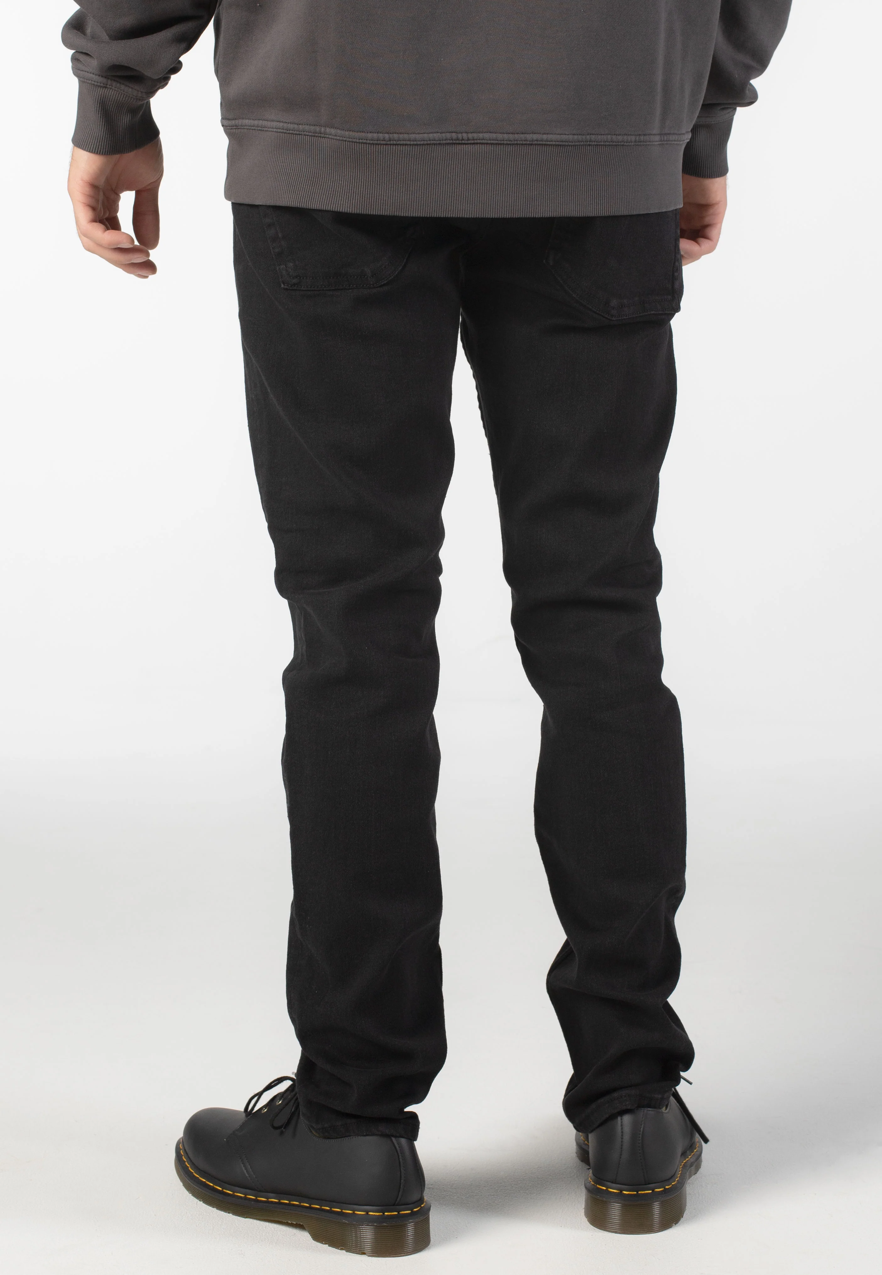 Loom Slim Black Denim - Jeans - Image 4