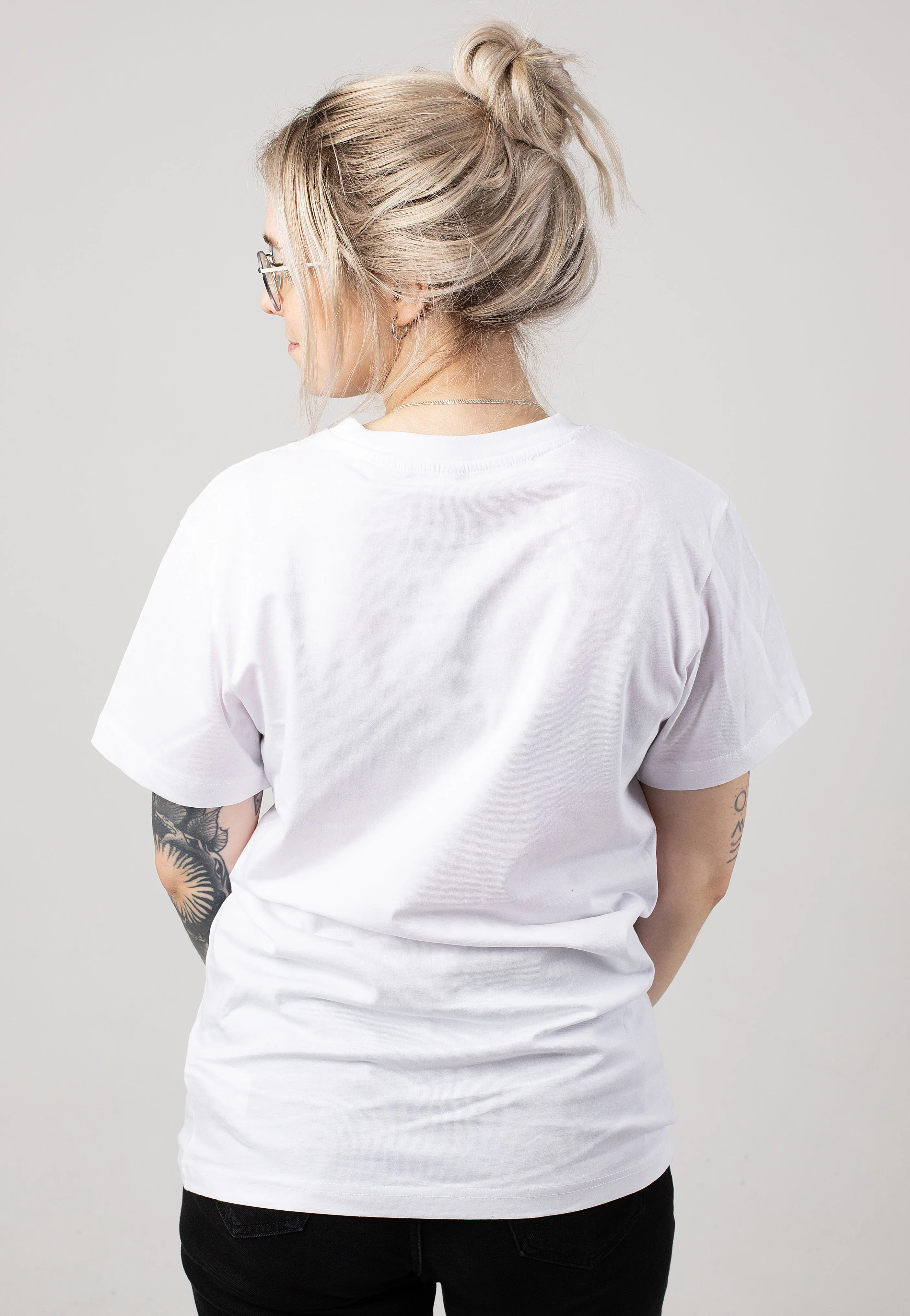 World Tour 87 White - T-Shirt - Image 6