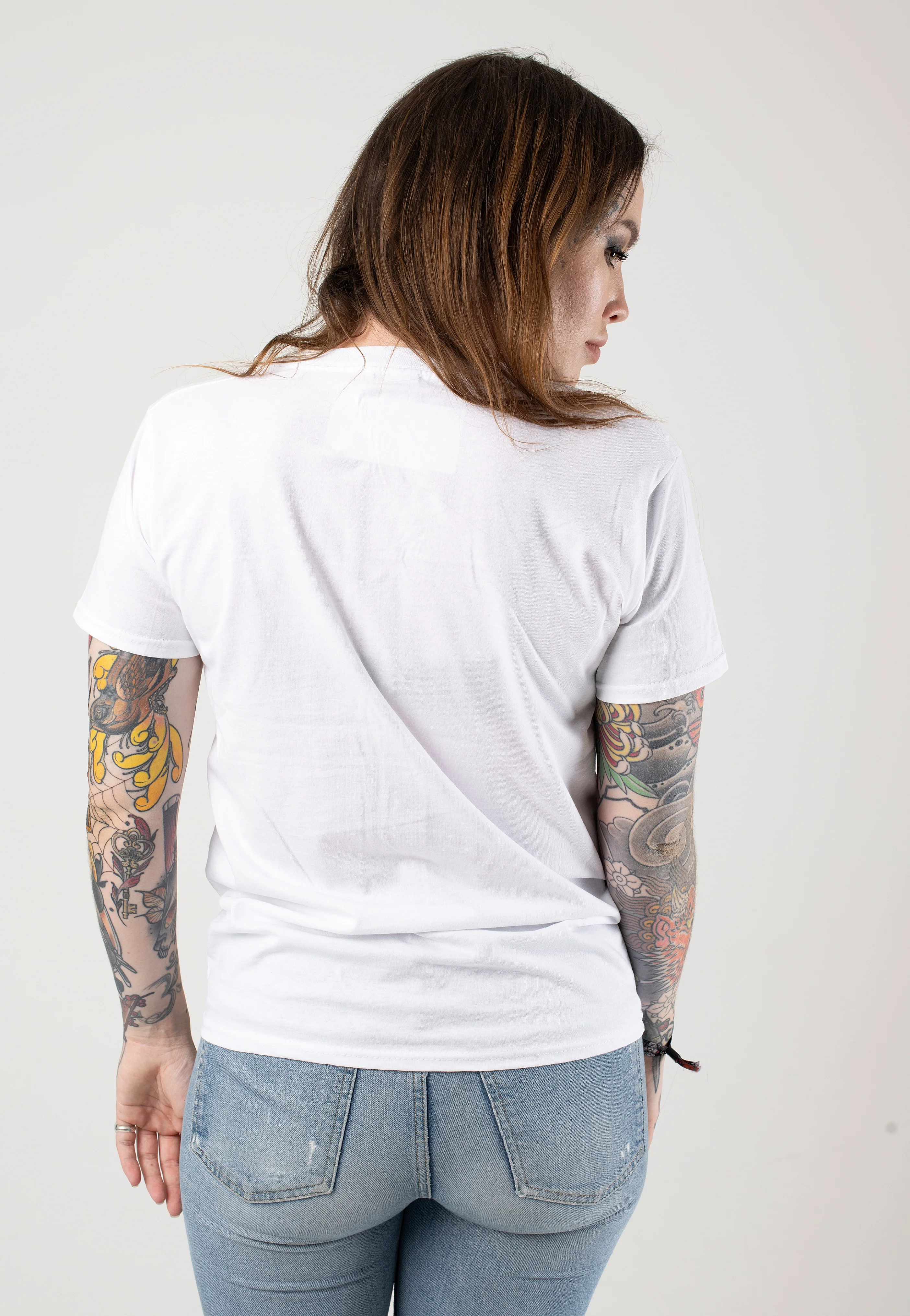 4 Square Close White - T-Shirt - Image 6