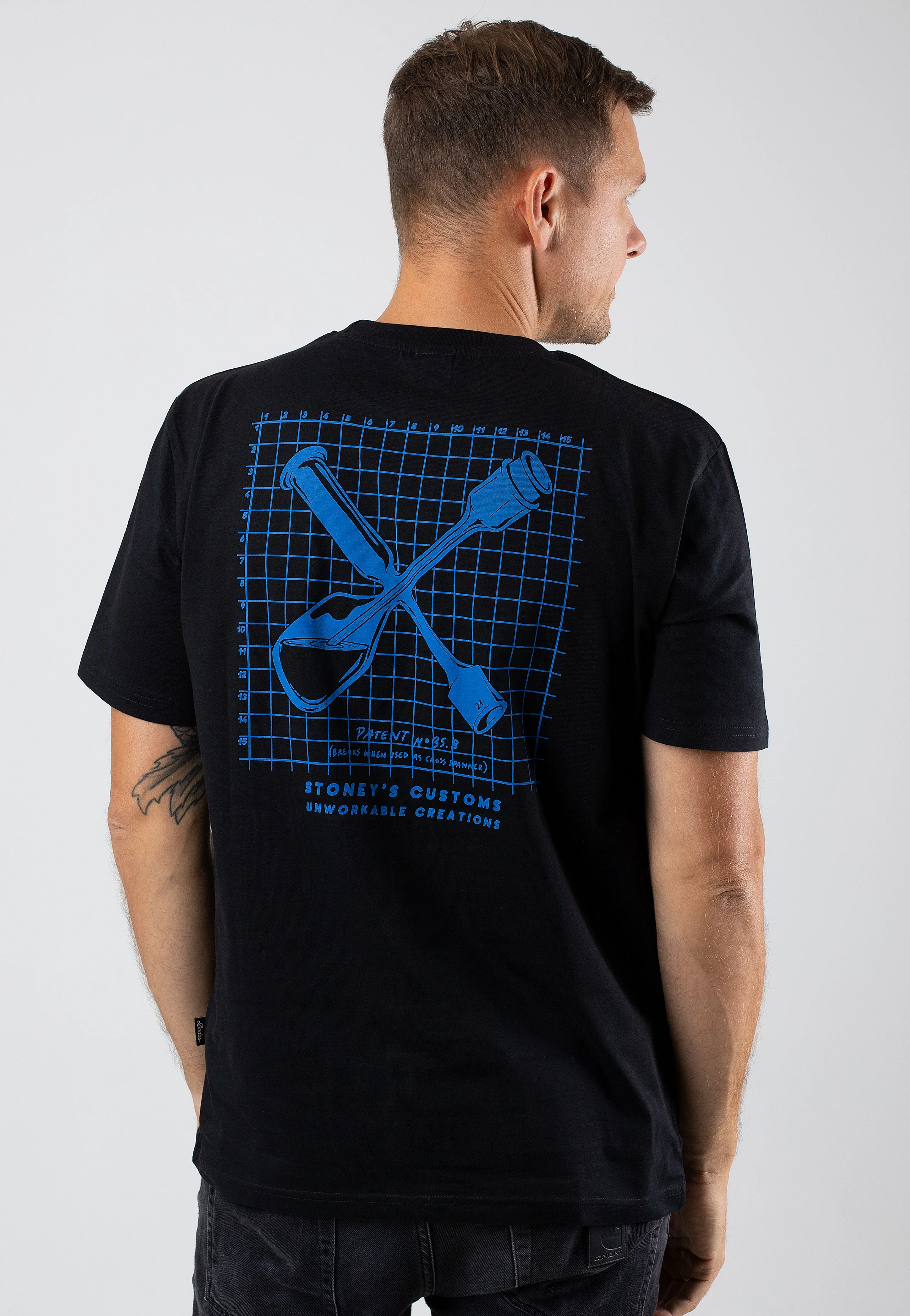 Stoneys Bong Black - T-Shirt - Image 2