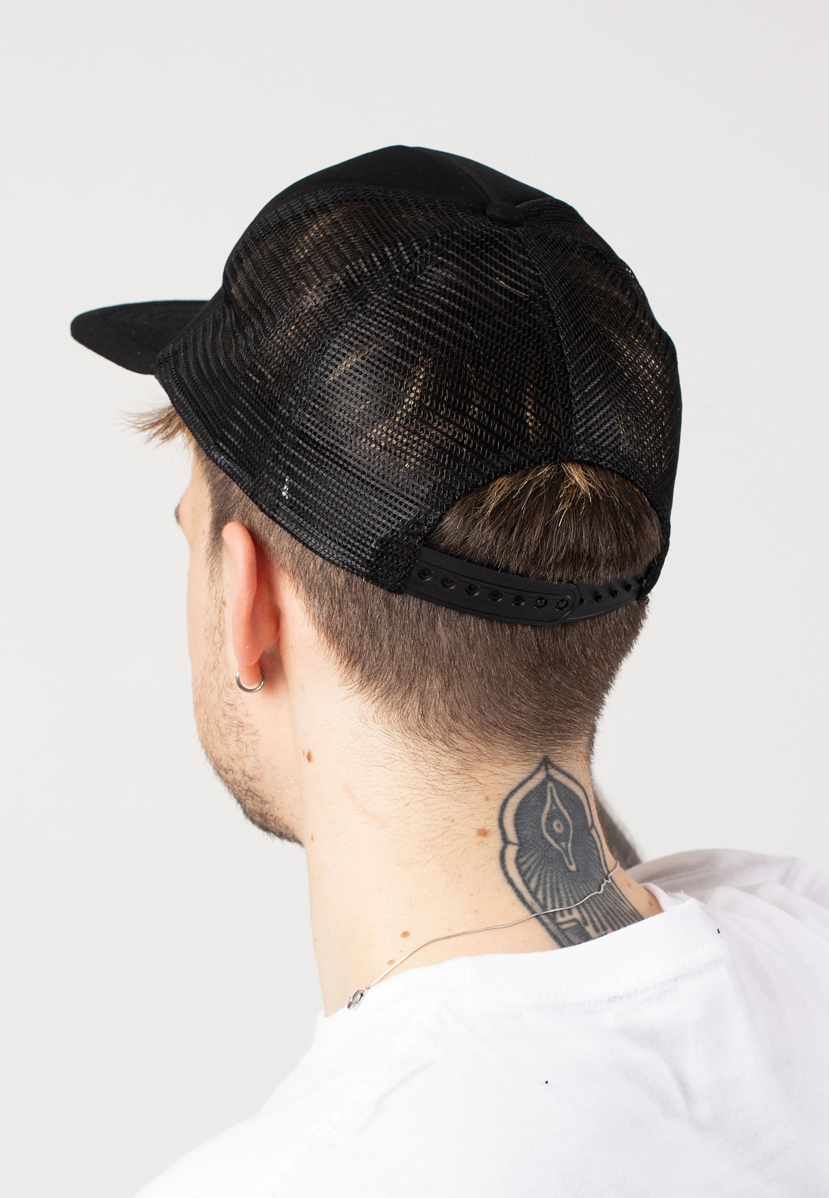 Script Logo Trucker - Cap - Image 6