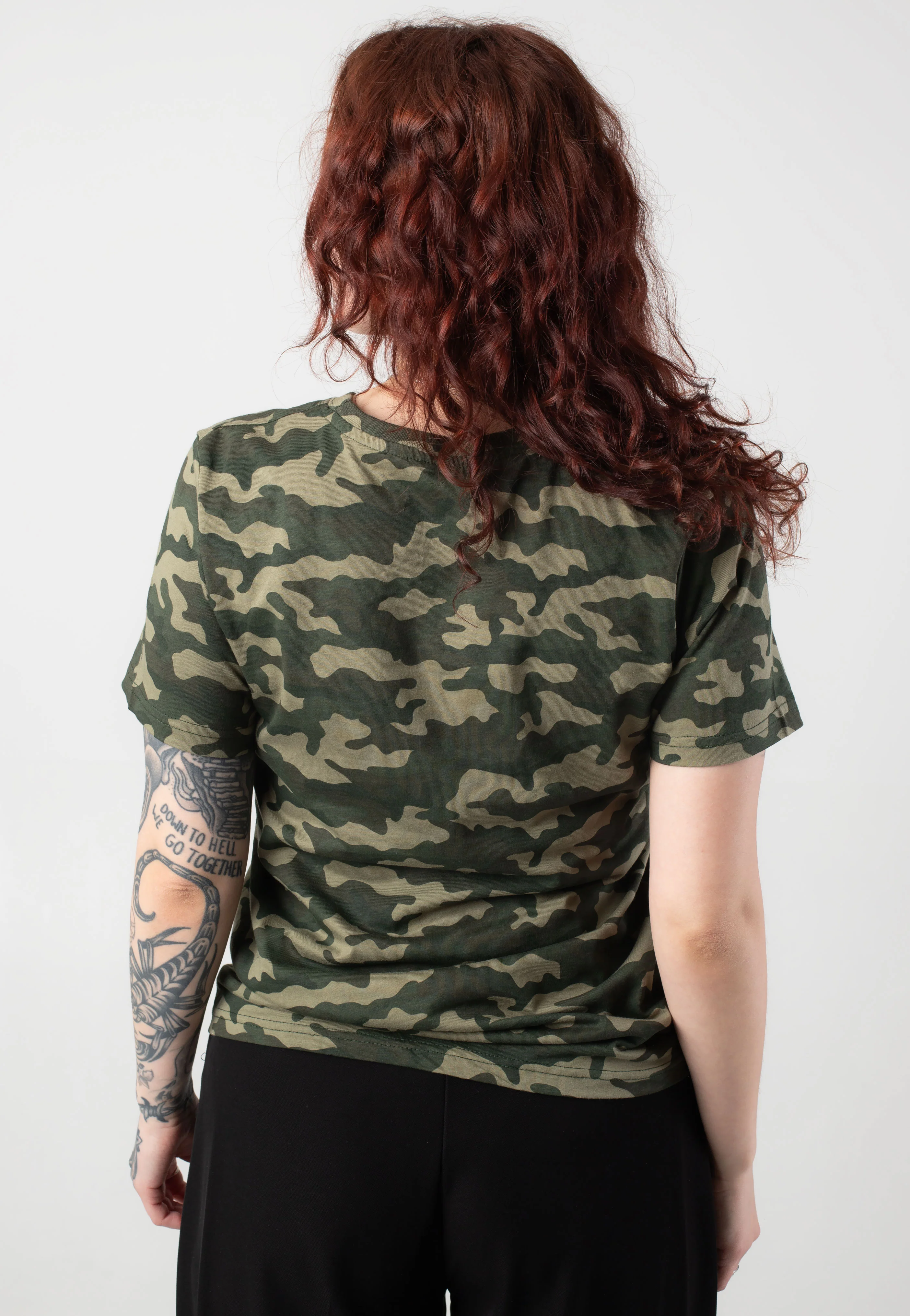 Camo - T-Shirt - Image 4